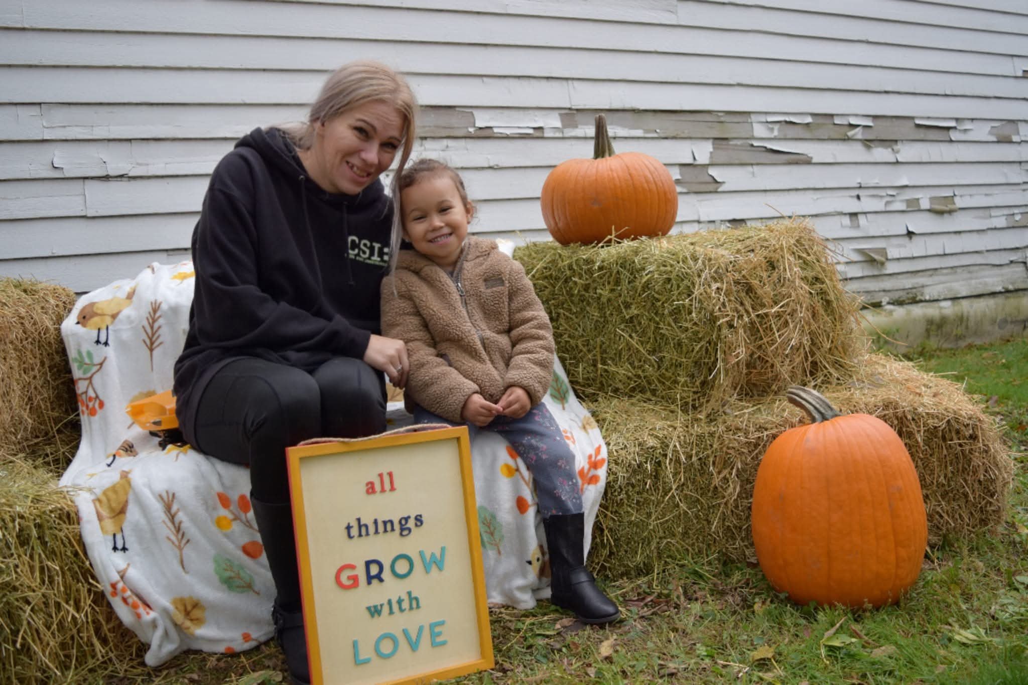 Help Nicole and LaRiyah After Ken’s Loss campaign photo, 4 of 8