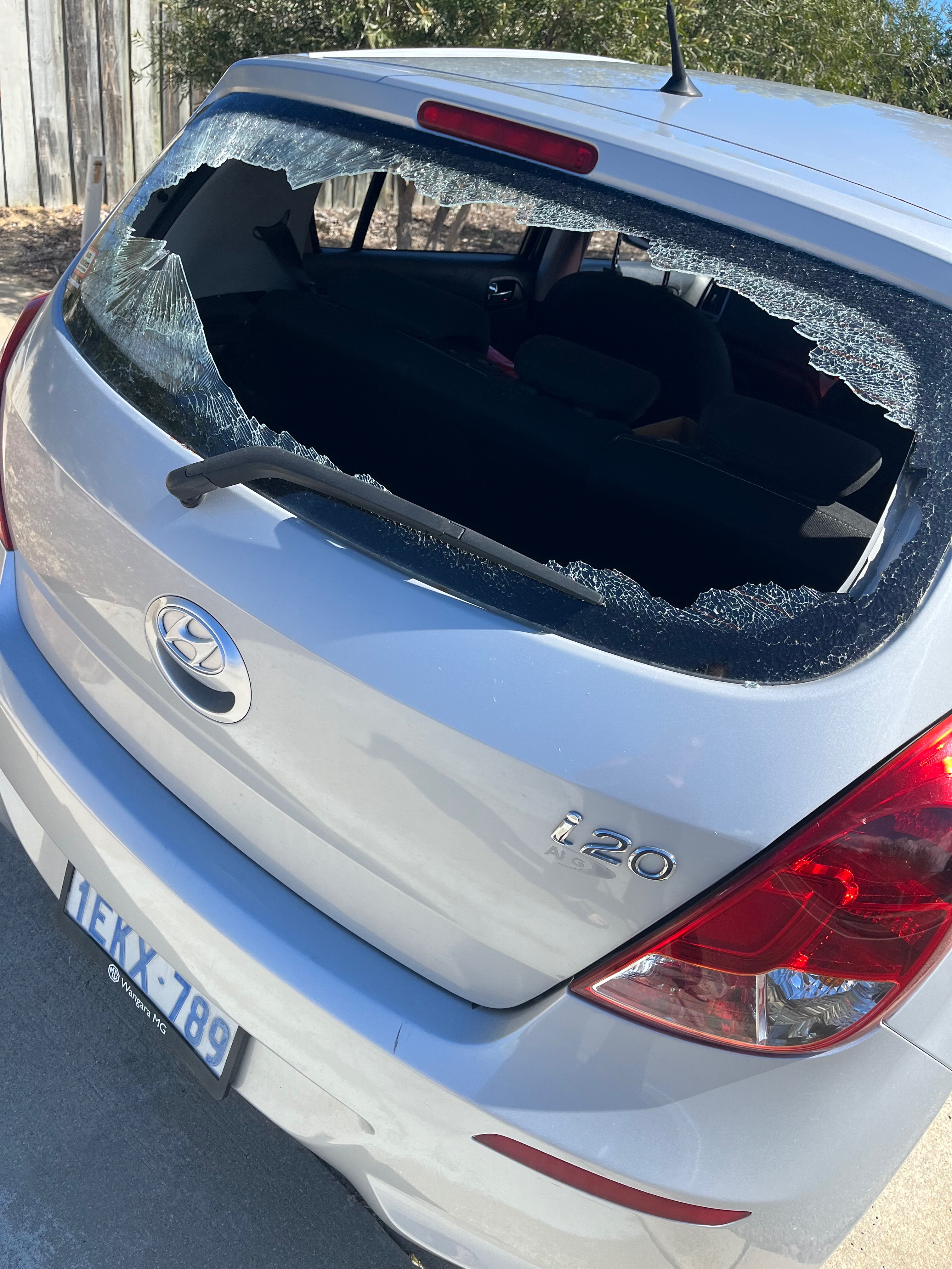 Help Mum Cover Windscreen and Wage Costs After Rock Attack campaign photo, 5 of 5