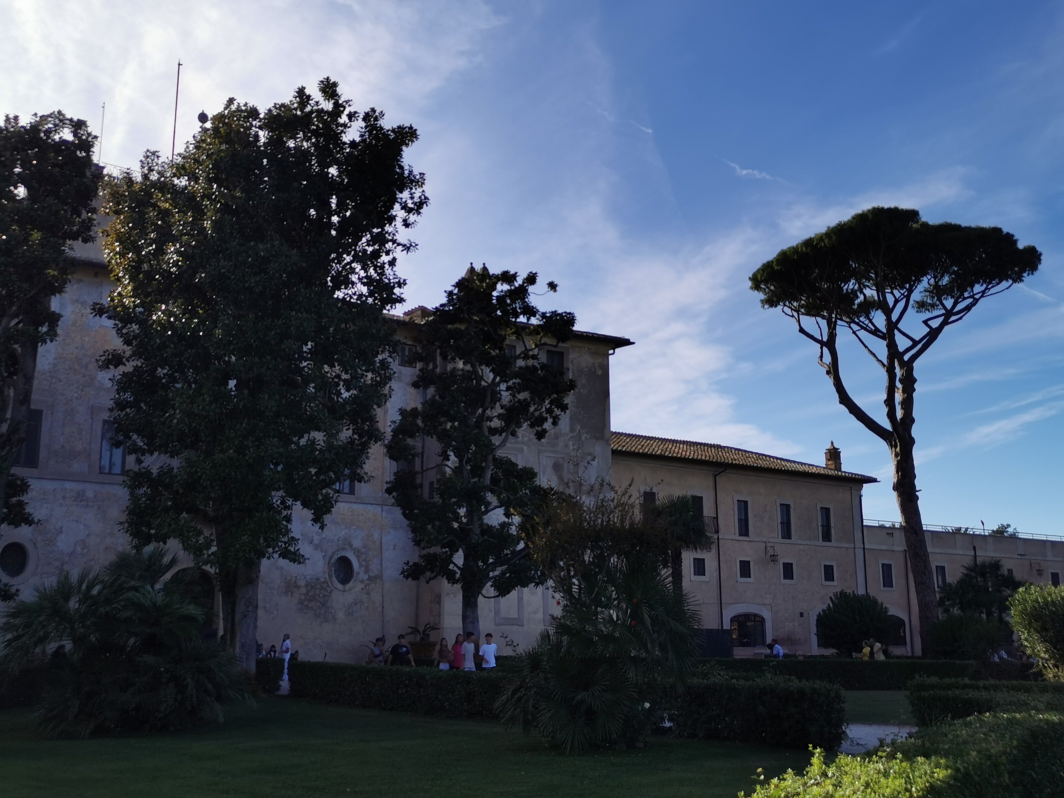 Foto della campagna La terra del drago vuol ritornare, 2 di 8