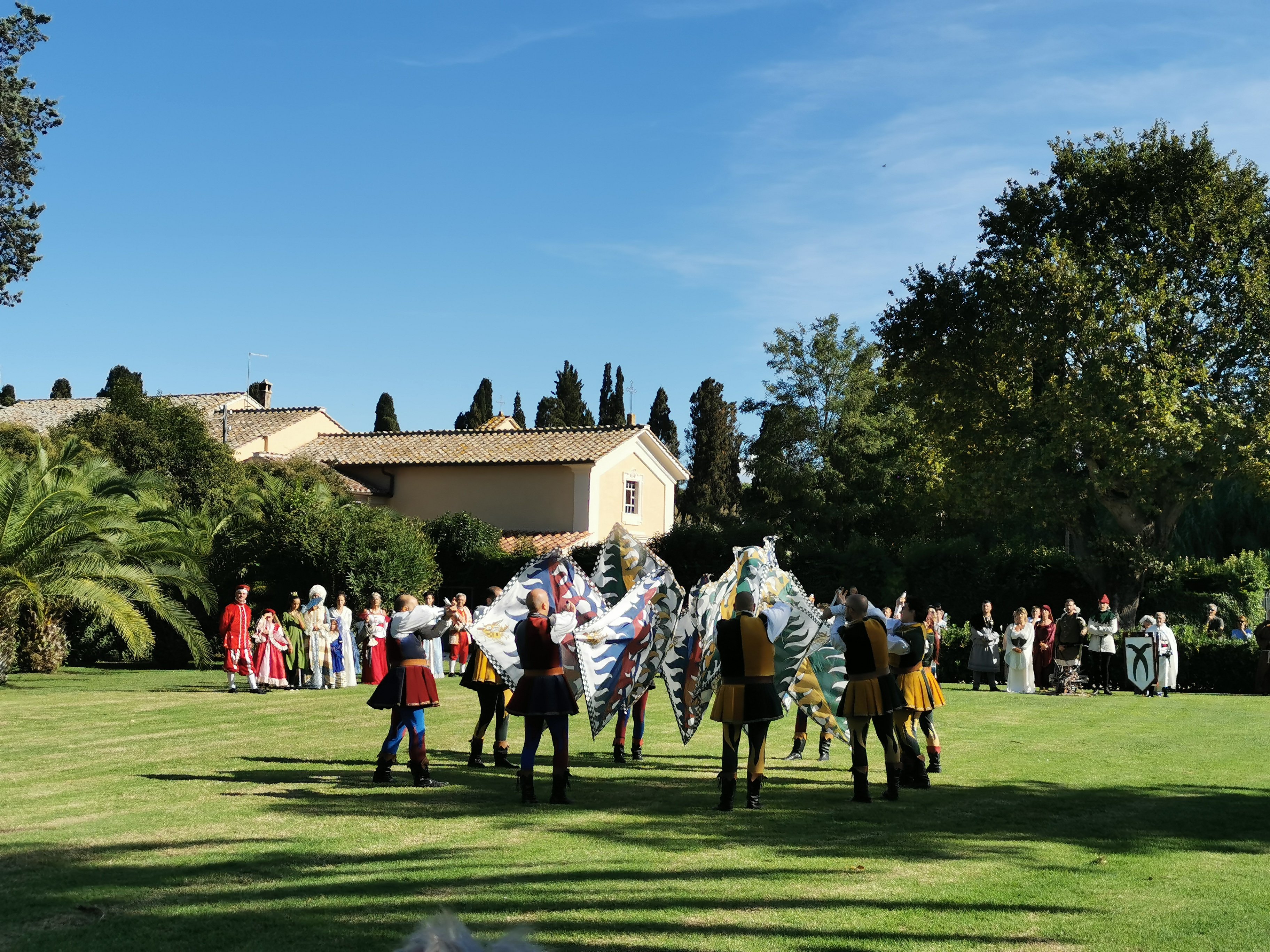 Foto della campagna La terra del drago vuol ritornare, 5 di 8