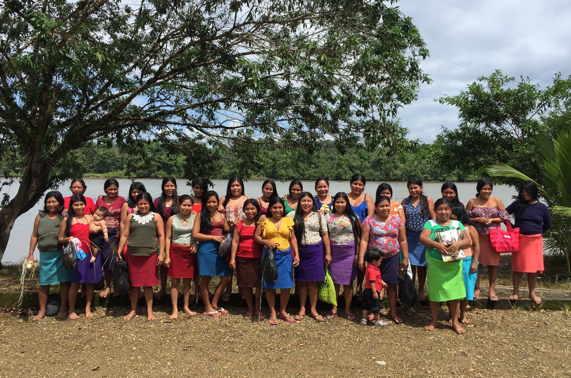 Roofs and clean water for two Wounaan communities in Chocó campaign photo, 5 of 8