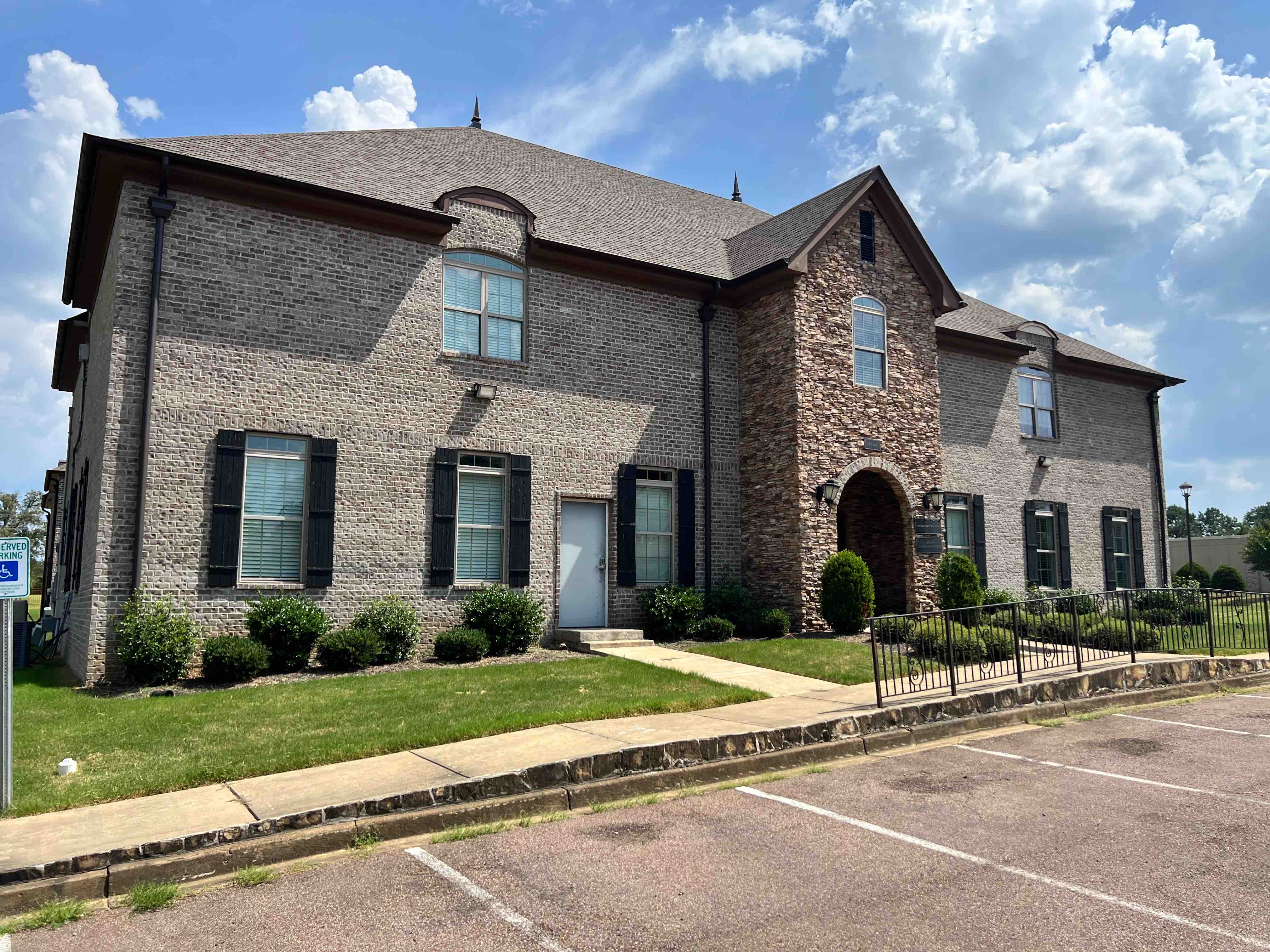 Help Dialogue Institute Memphis Move into Our New Home! campaign photo, 11 of 12