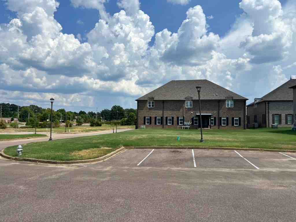 Help Dialogue Institute Memphis Move into Our New Home! campaign photo, 4 of 12