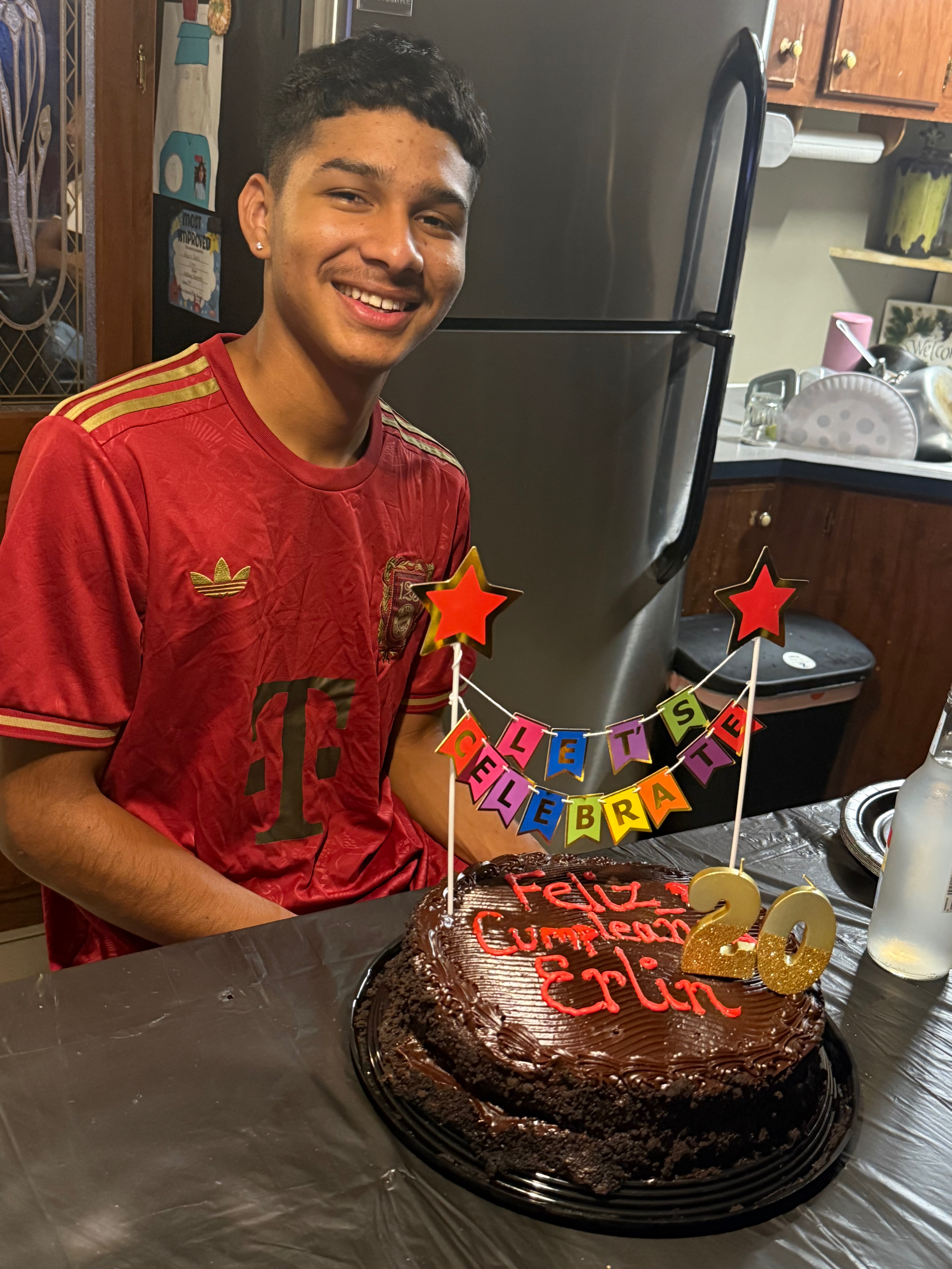 Help Bring Erlin Home: Immigration Legal Support campaign photo, 4 of 7