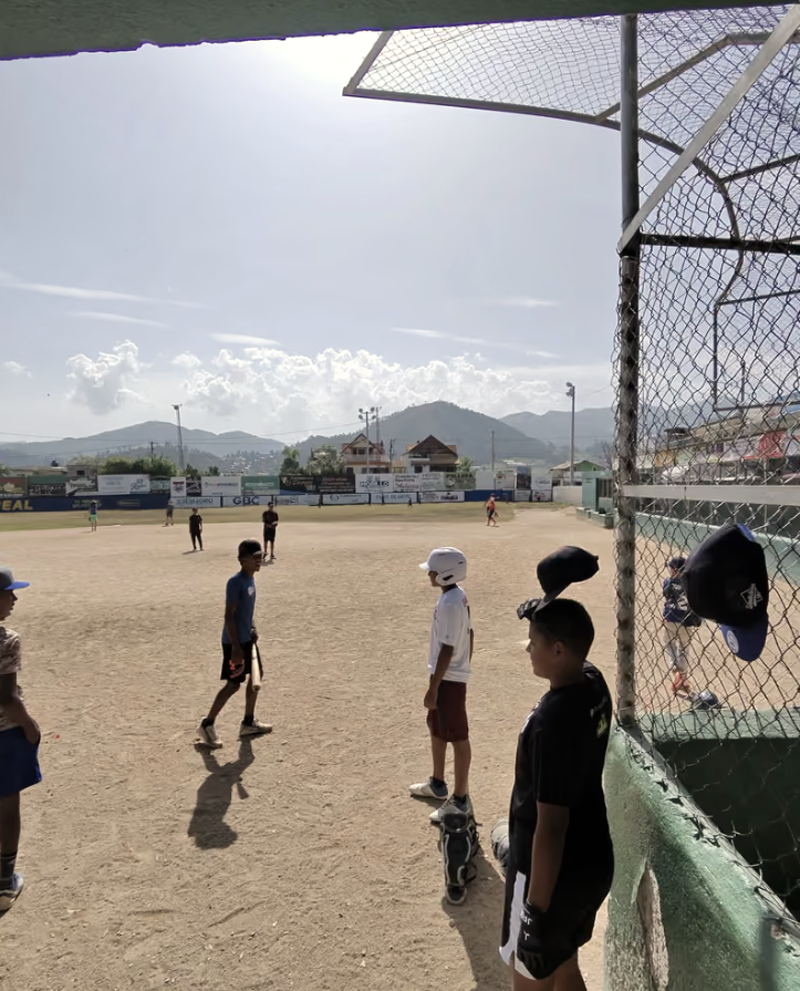Forty Kids. One Bat. - Dominican Republic Baseball campaign photo, 2 of 5