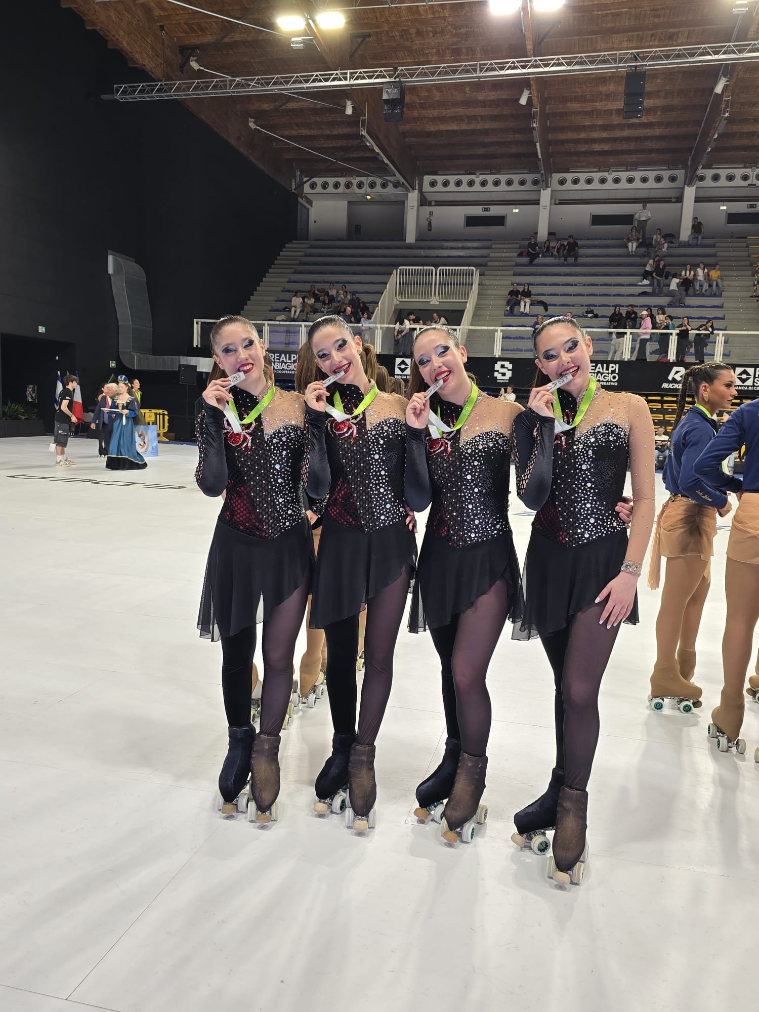 Magic Skate - Sostieni anche tu il nostro sogno mondiale ❤️ campaign photo, 2 of 8