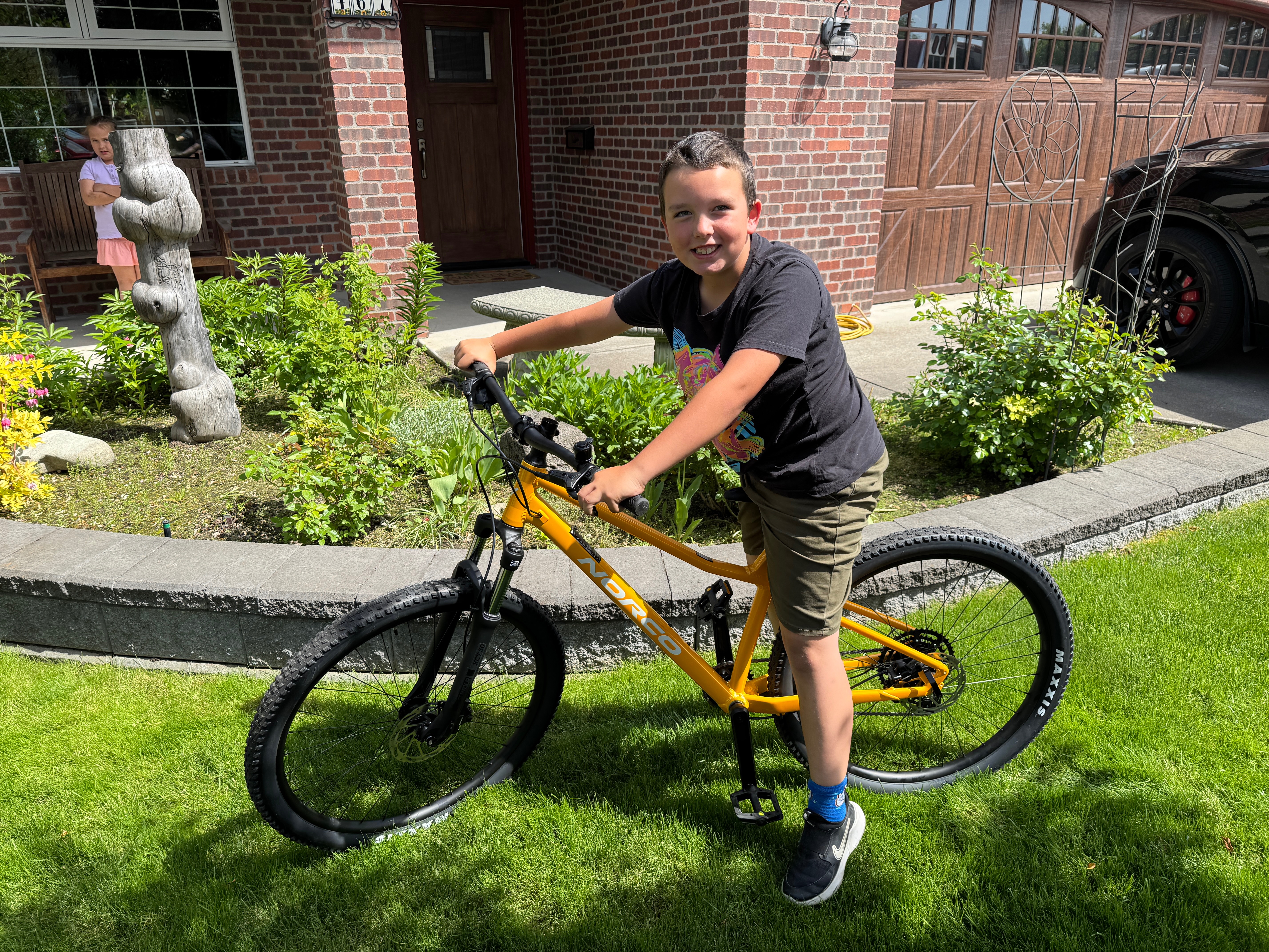 Help Me Replace My Little Brother’s Stolen Bike campaign photo, 5 of 7