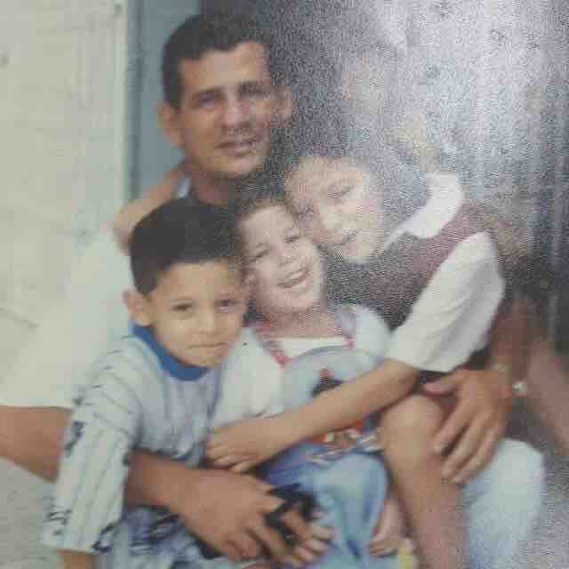 Ayúdanos a traer a papá a casa!!! Detenido por ICE campaign photo, 7 of 8