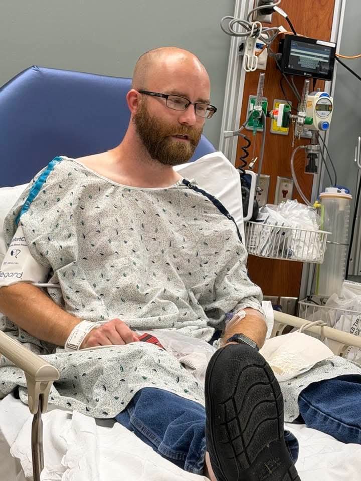 Help off set cost for being rushed to er by ambulance campaign photo, 5 of 6