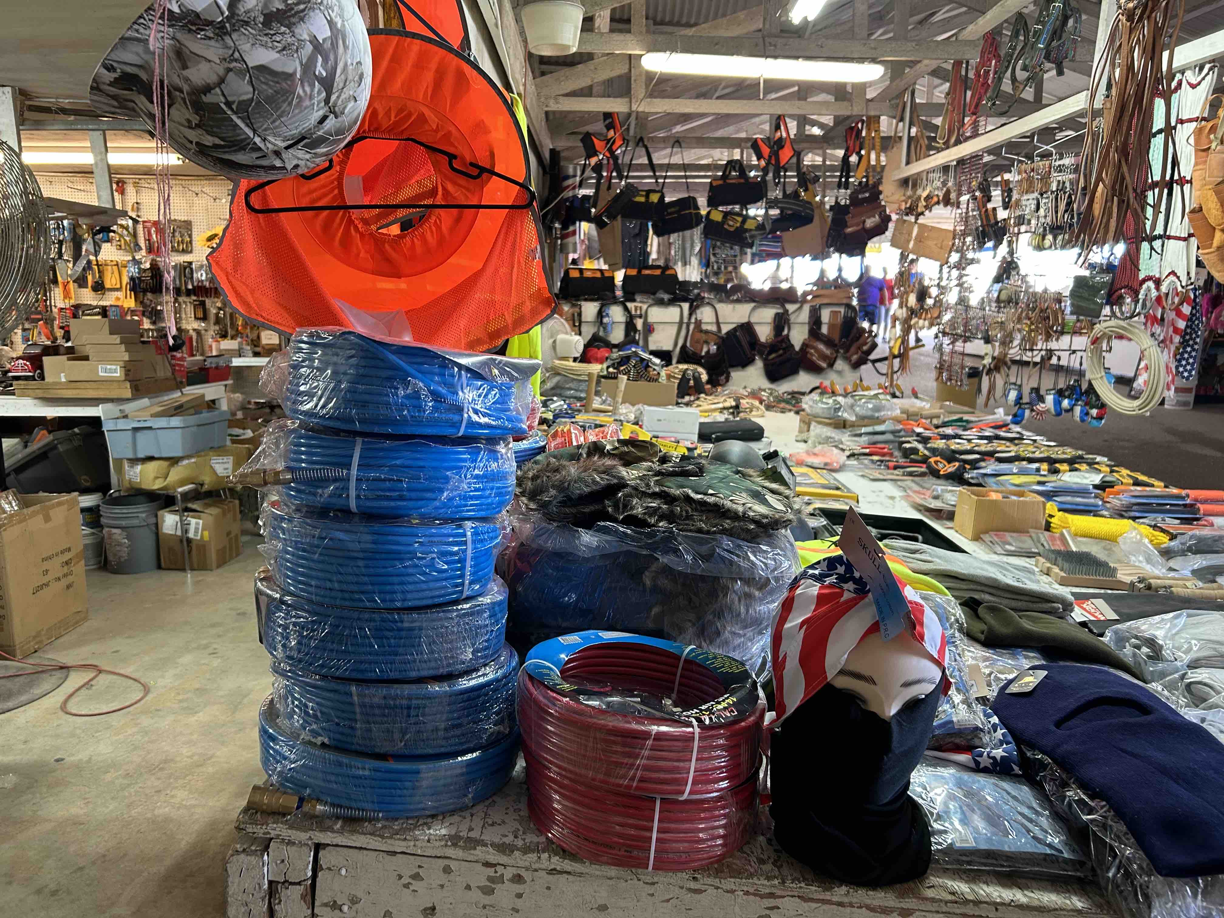 Help Leti Restart Her Business After the Fire campaign photo, 2 of 12
