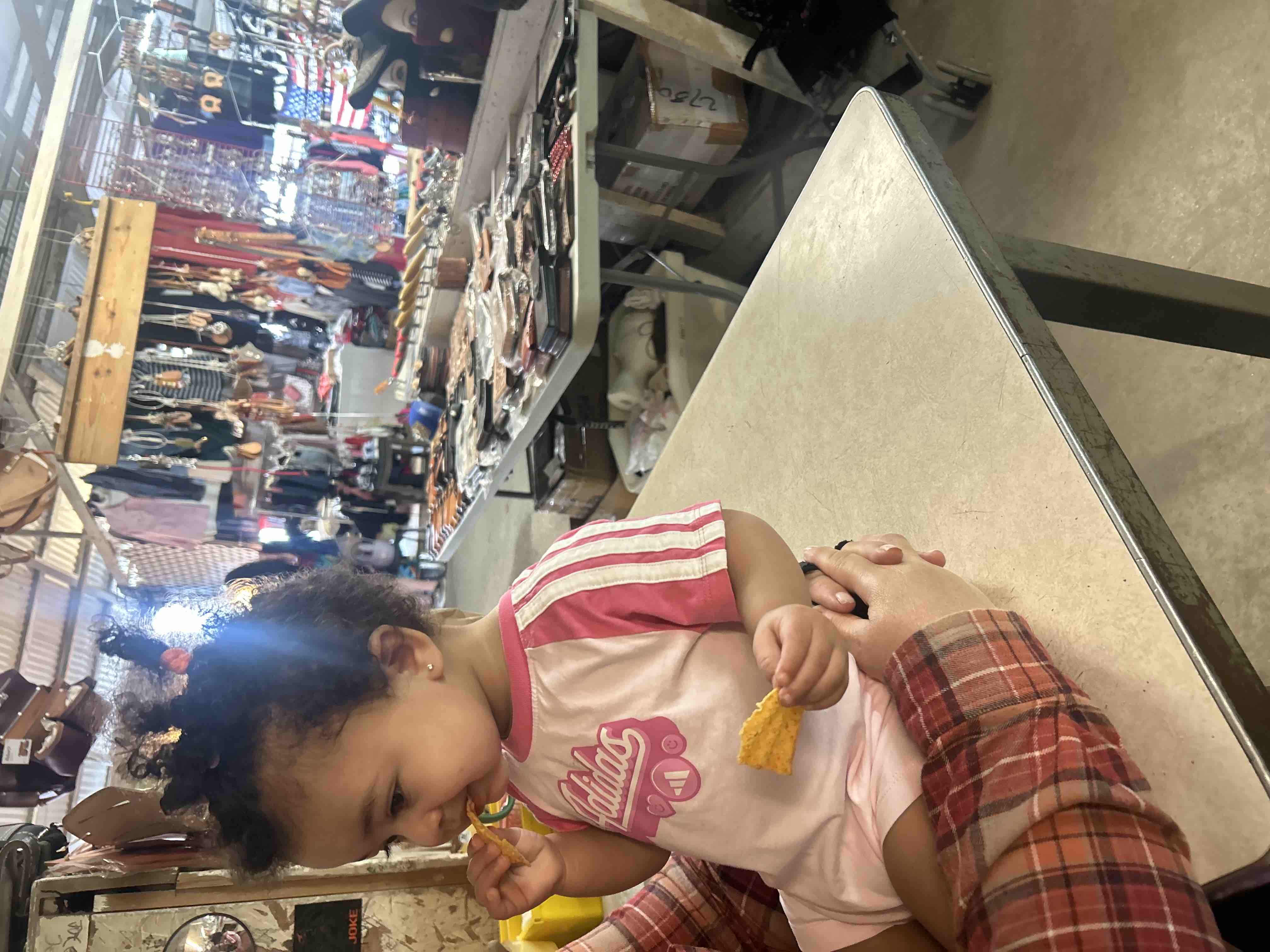 Help Leti Restart Her Business After the Fire campaign photo, 4 of 12