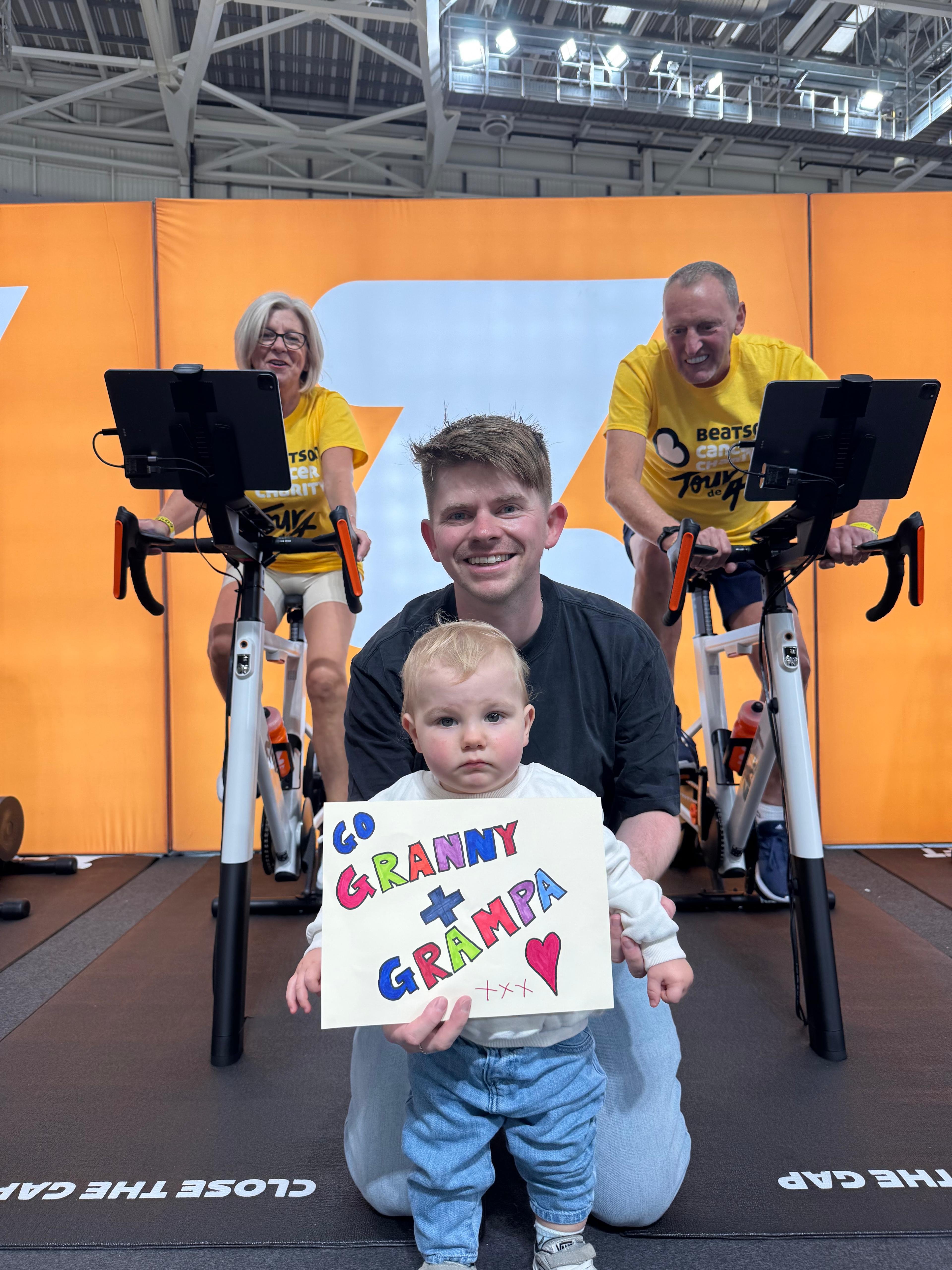 Still hating cancer more than we hate cycling campaign photo, 4 of 5