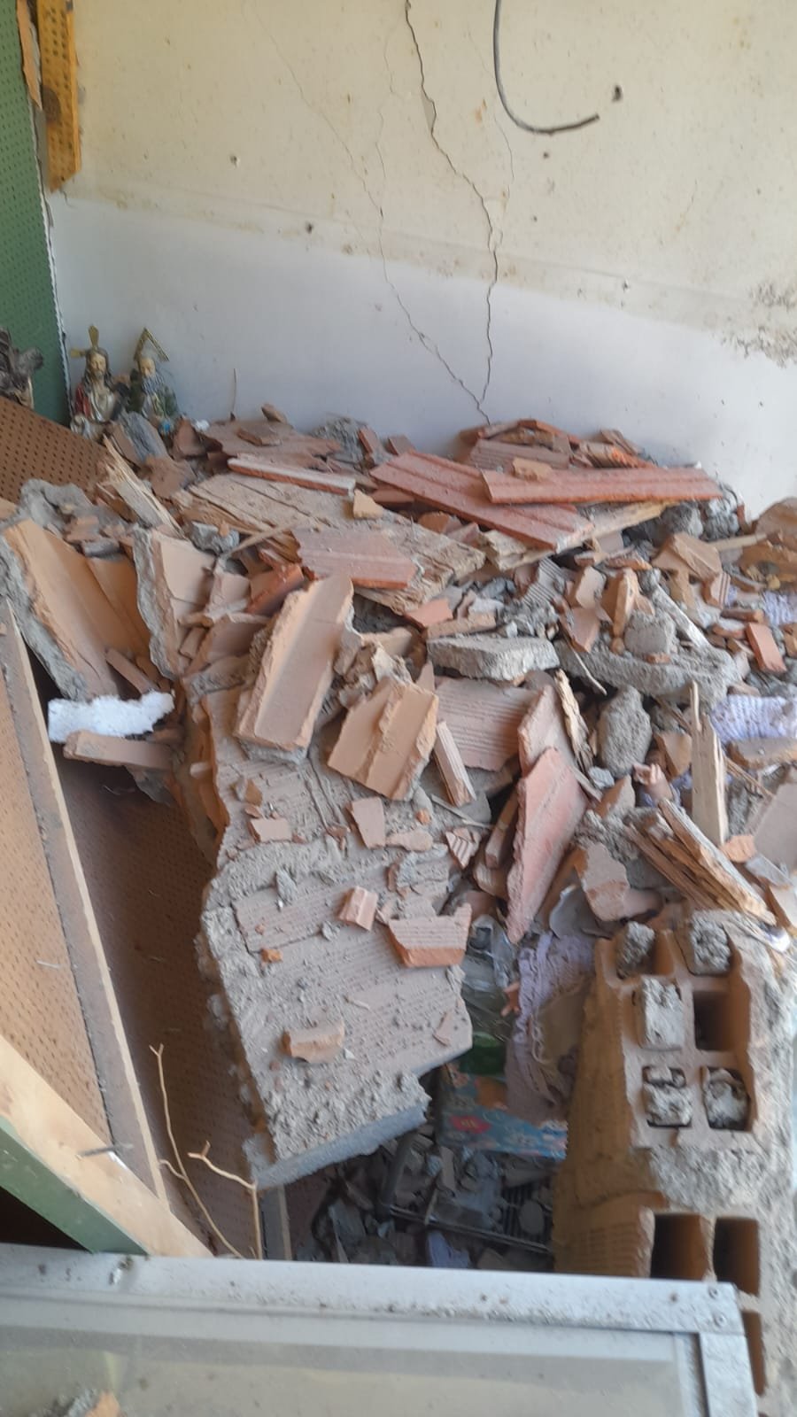 Esperanza tras el sismo: Reconstruyamos el hogar familiar campaign photo, 6 of 8