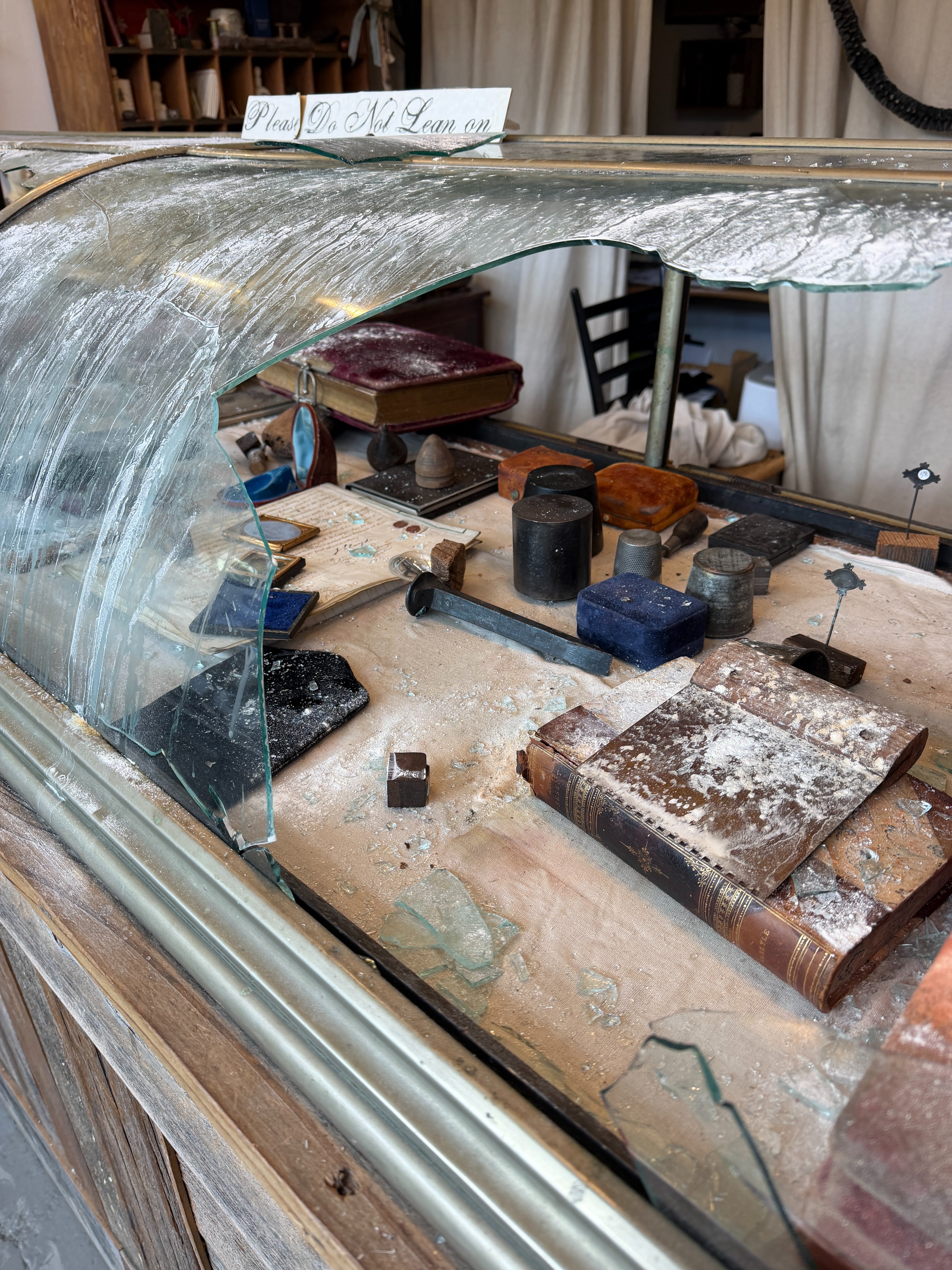 Help Us Restore The Magic Of Modern Relics campaign photo, 5 of 12