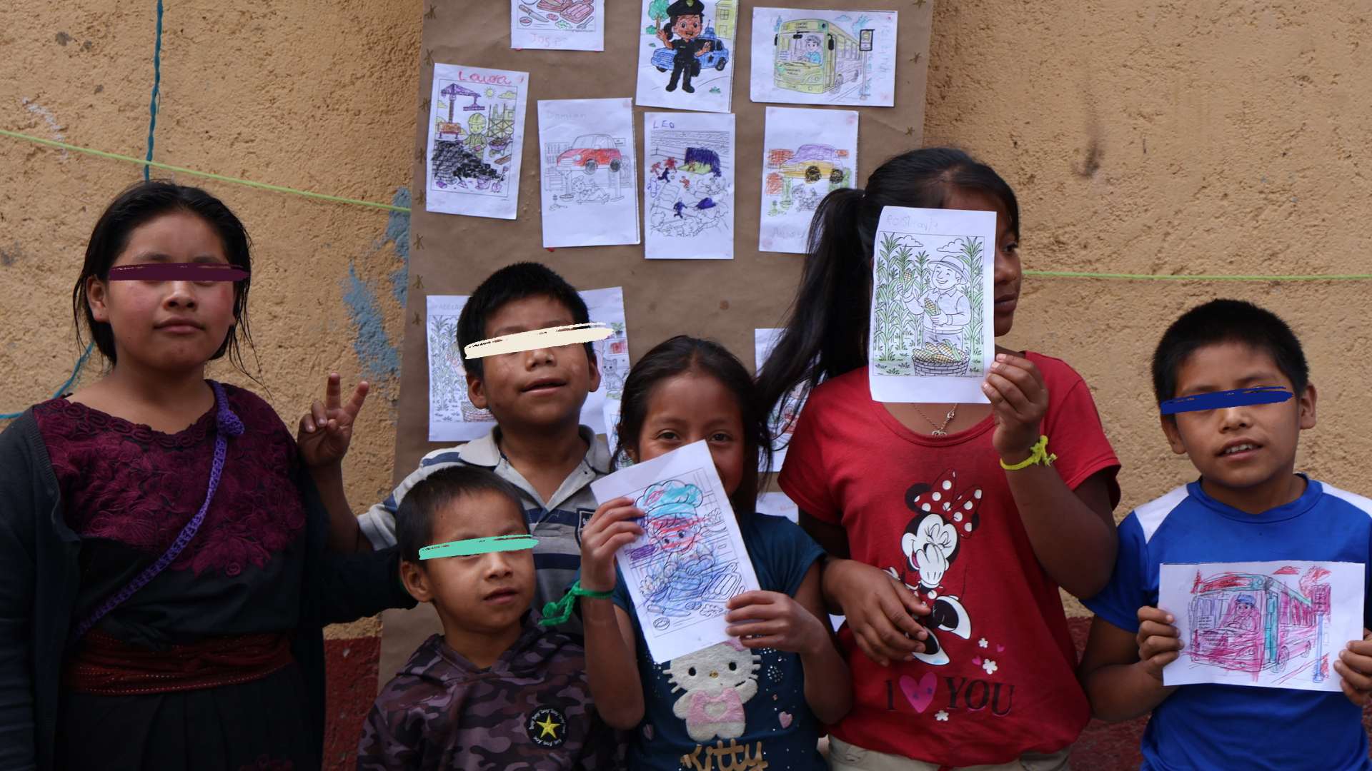 Educación para niños que trabajan en la calle CAIE CON CAUSA campaign photo, 5 of 8