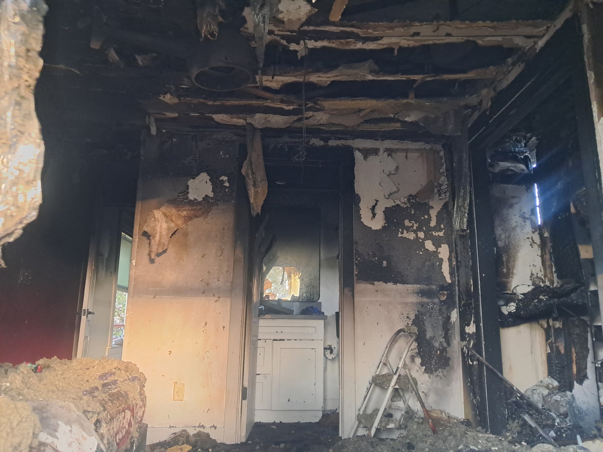 Help Luisa Rebuild After the Hawk Fire campaign photo, 2 of 6
