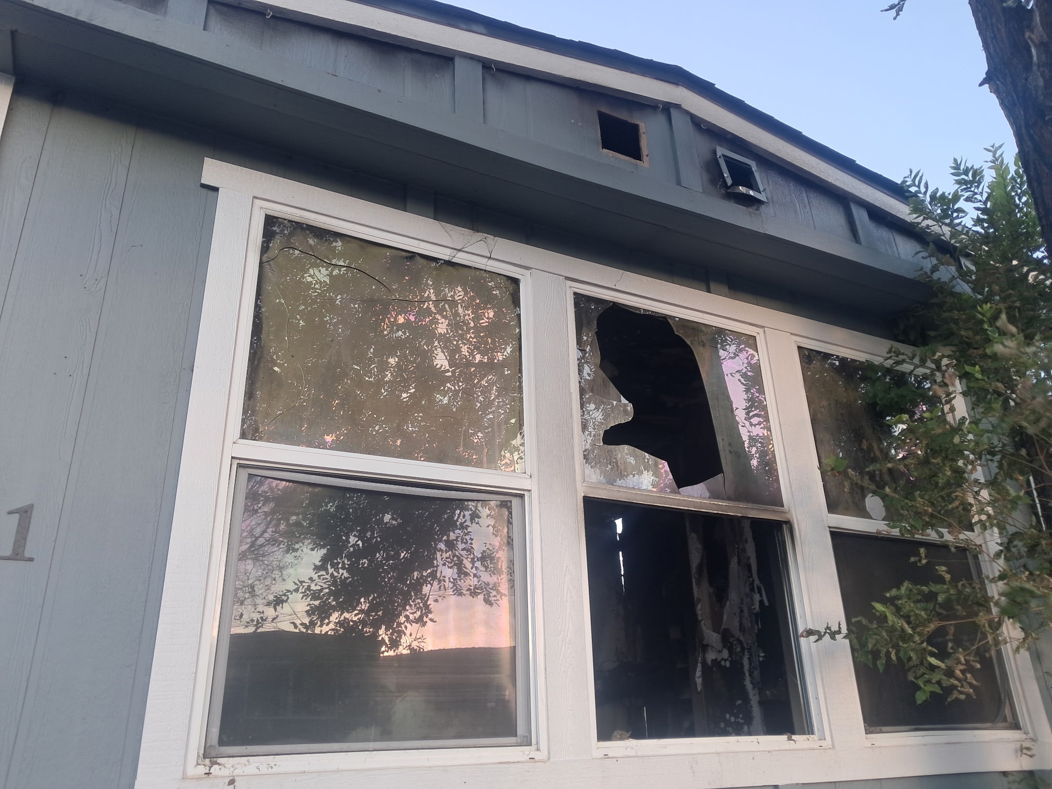 Help Luisa Rebuild After the Hawk Fire campaign photo, 5 of 6