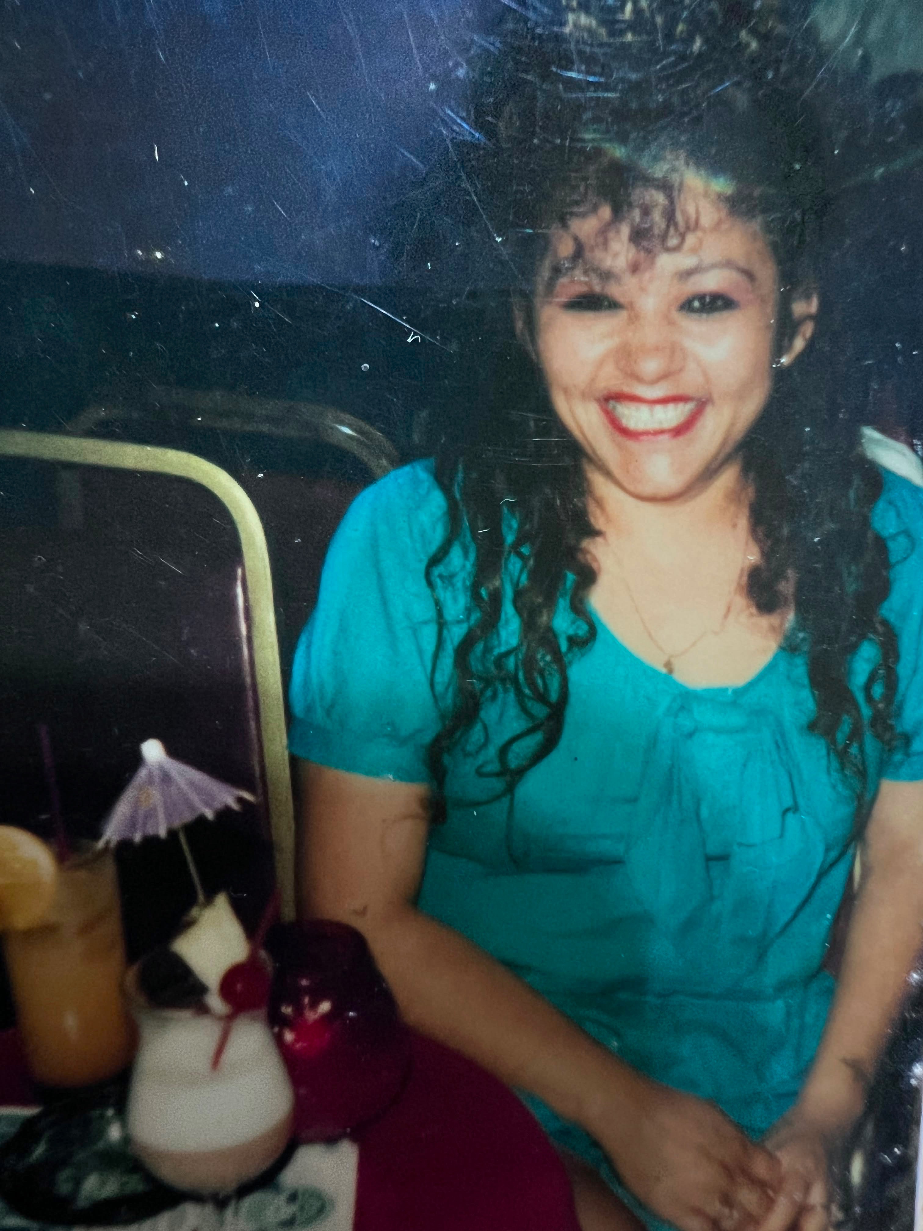 Support for Dora Lopez’s Funeral campaign photo, 5 of 7