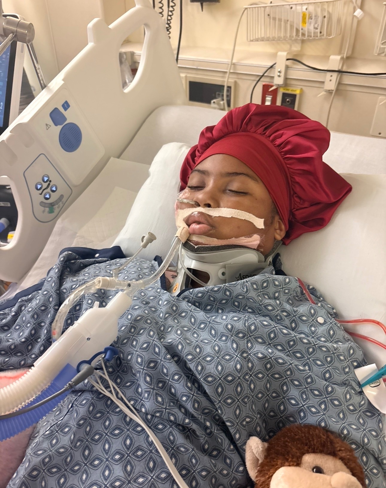 Help Moriah Heal from a car accident and major injures campaign photo, 2 of 8