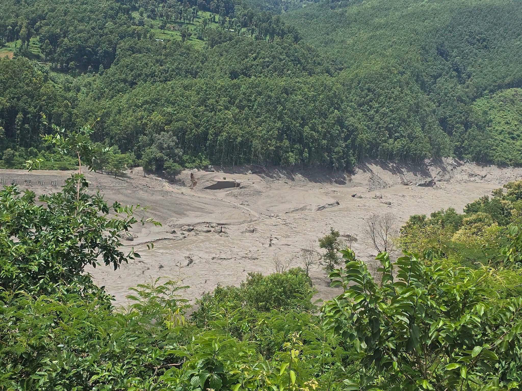 Donate to Bring Hope to Flood Victims campaign photo, 4 of 8