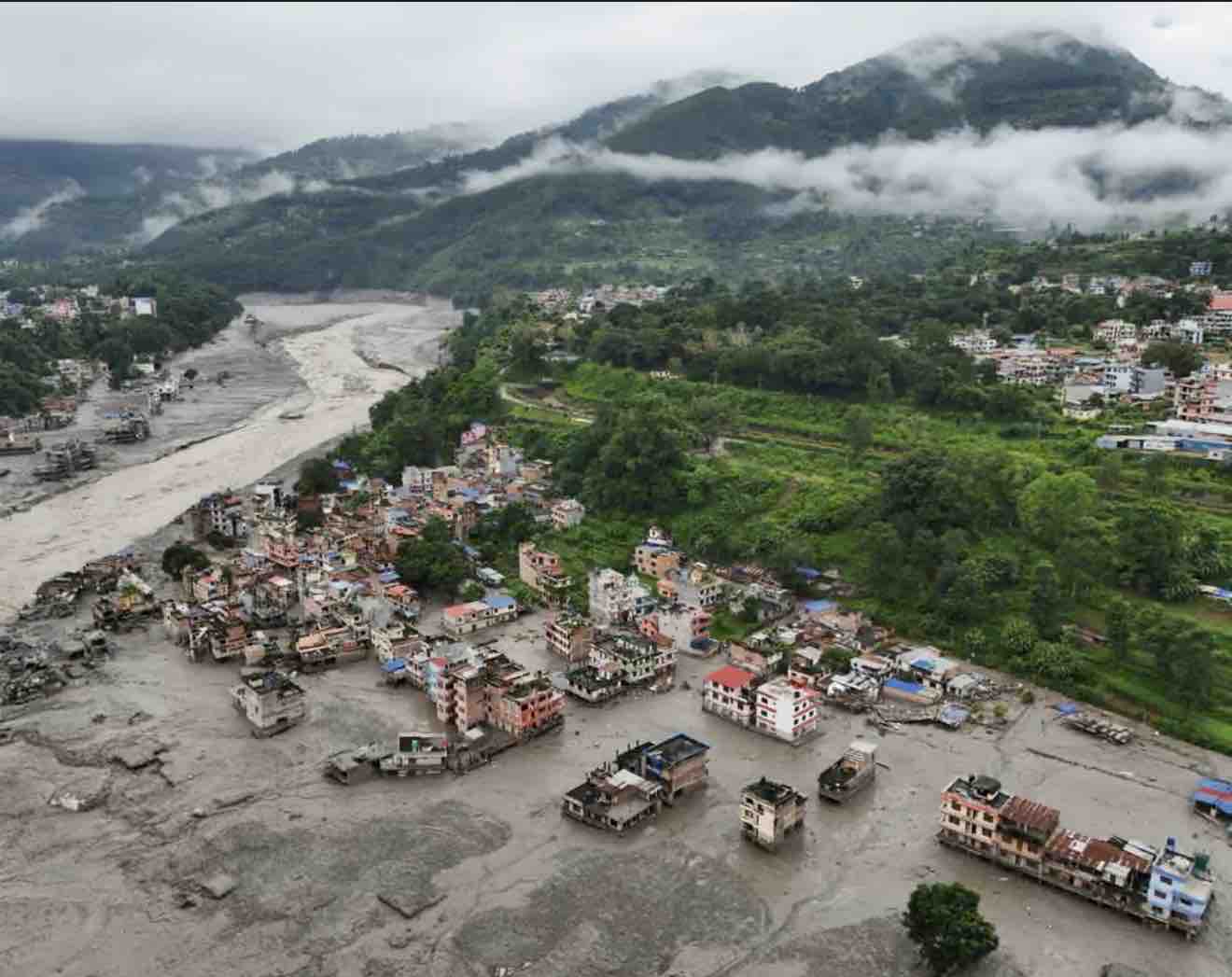 Support Pradiya’s Emergency Flood Response campaign photo, 6 of 12