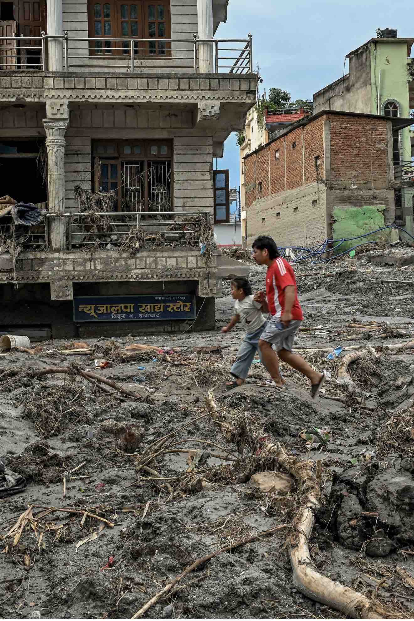 Support Pradiya’s Emergency Flood Response campaign photo, 7 of 12