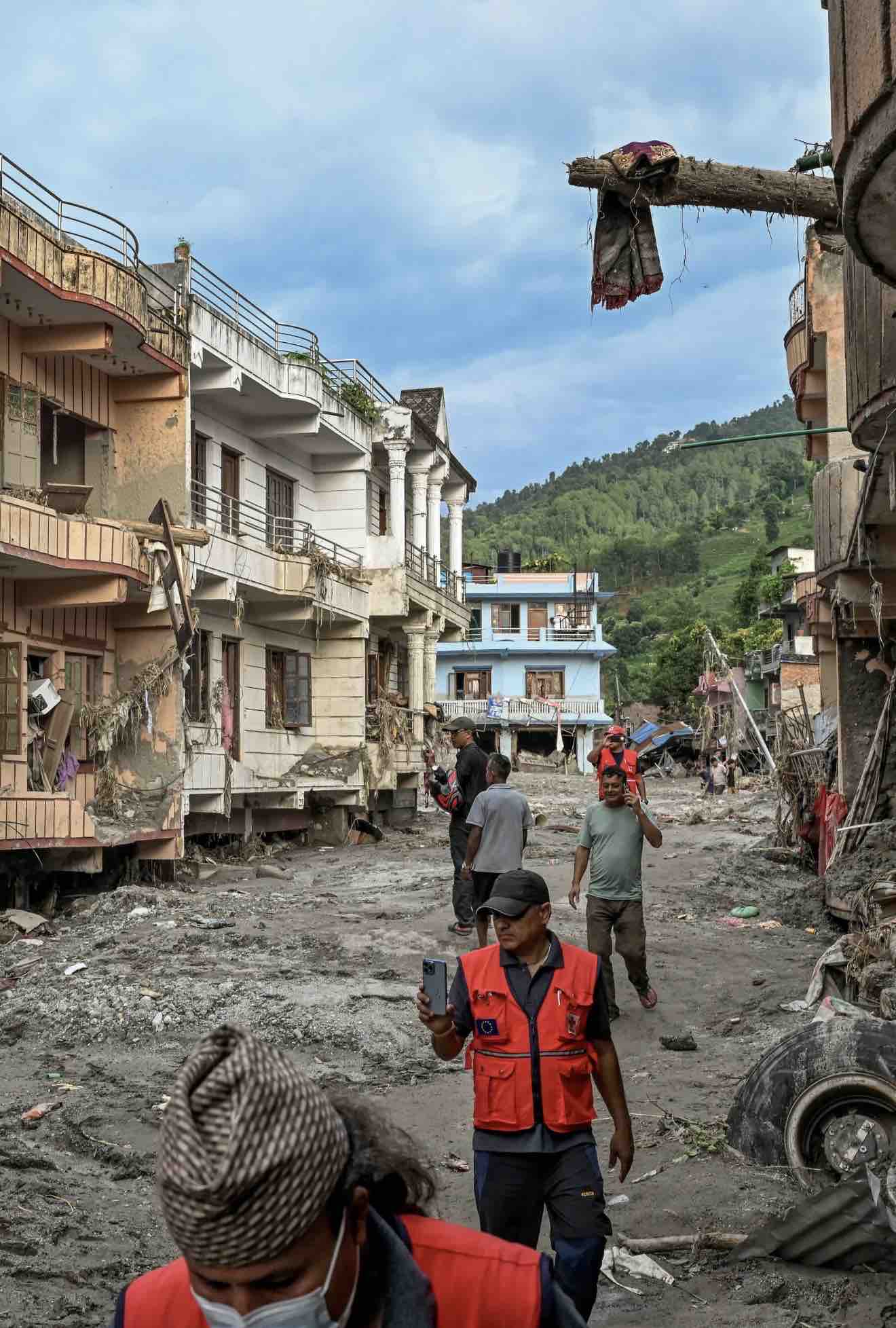 Support Pradiya’s Emergency Flood Response campaign photo, 9 of 12