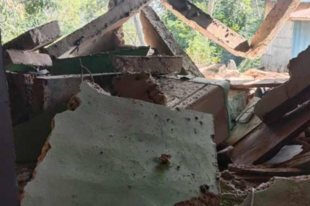 Help Adrian Rebuild After Earthquake campaign photo, 2 of 8