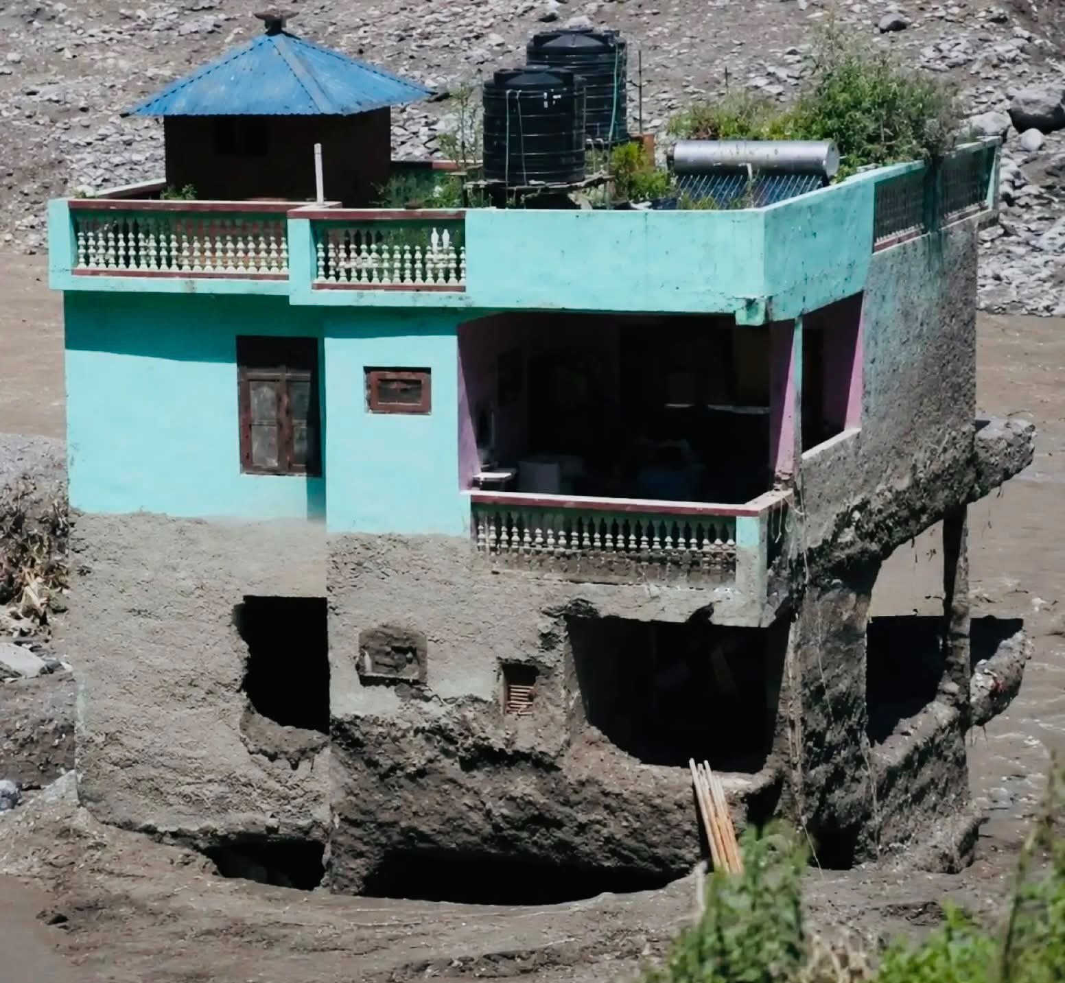 SHERPA MOUNTAIN ADVENTURES HDF FLOOD RELIEF campaign photo, 5 of 7