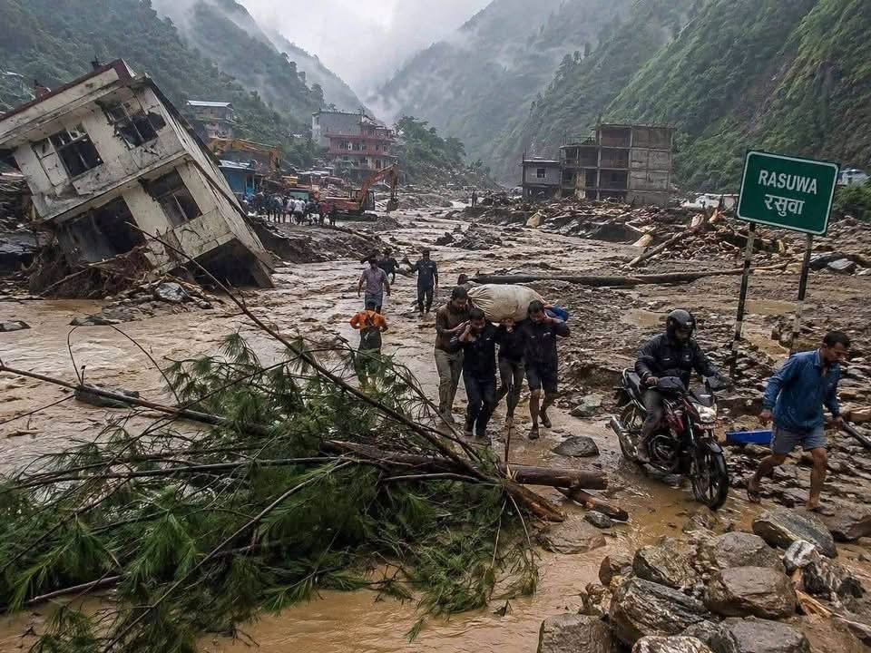 Buy a FLOOD SLEEPING BAG for Nepal's Flood Victims campaign photo, 7 of 8