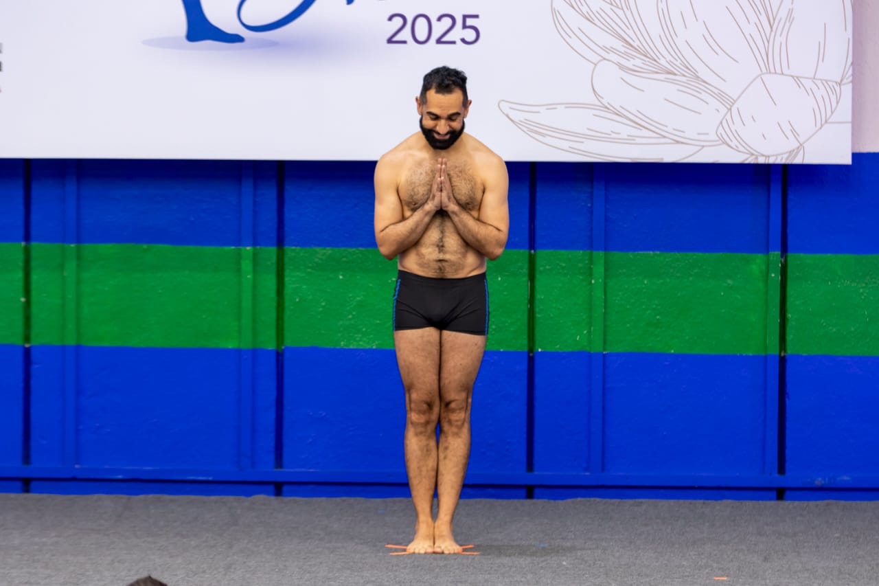 Foto de la recaudación de fondos Mau @ the Yoga World Cup? - ¿Mau en el Mundial de Yoga?, 7 de 8