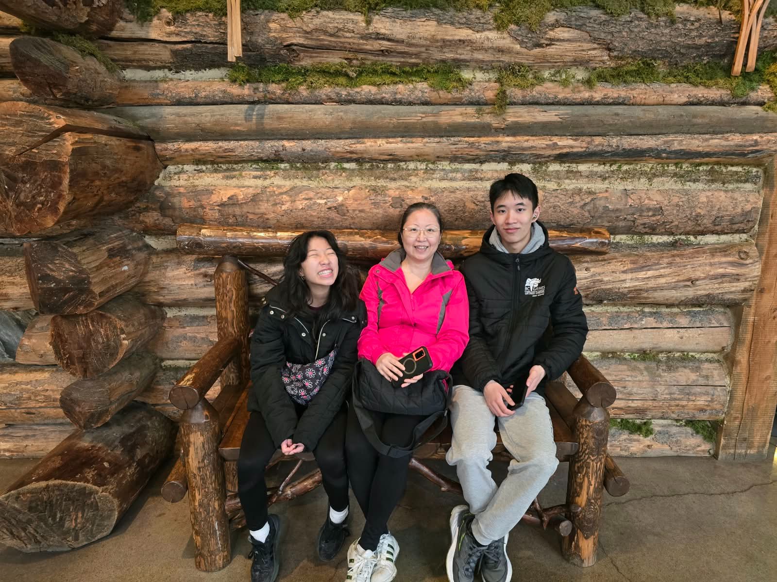 Support Hui Guo and her family during this difficult time campaign photo, 5 of 8