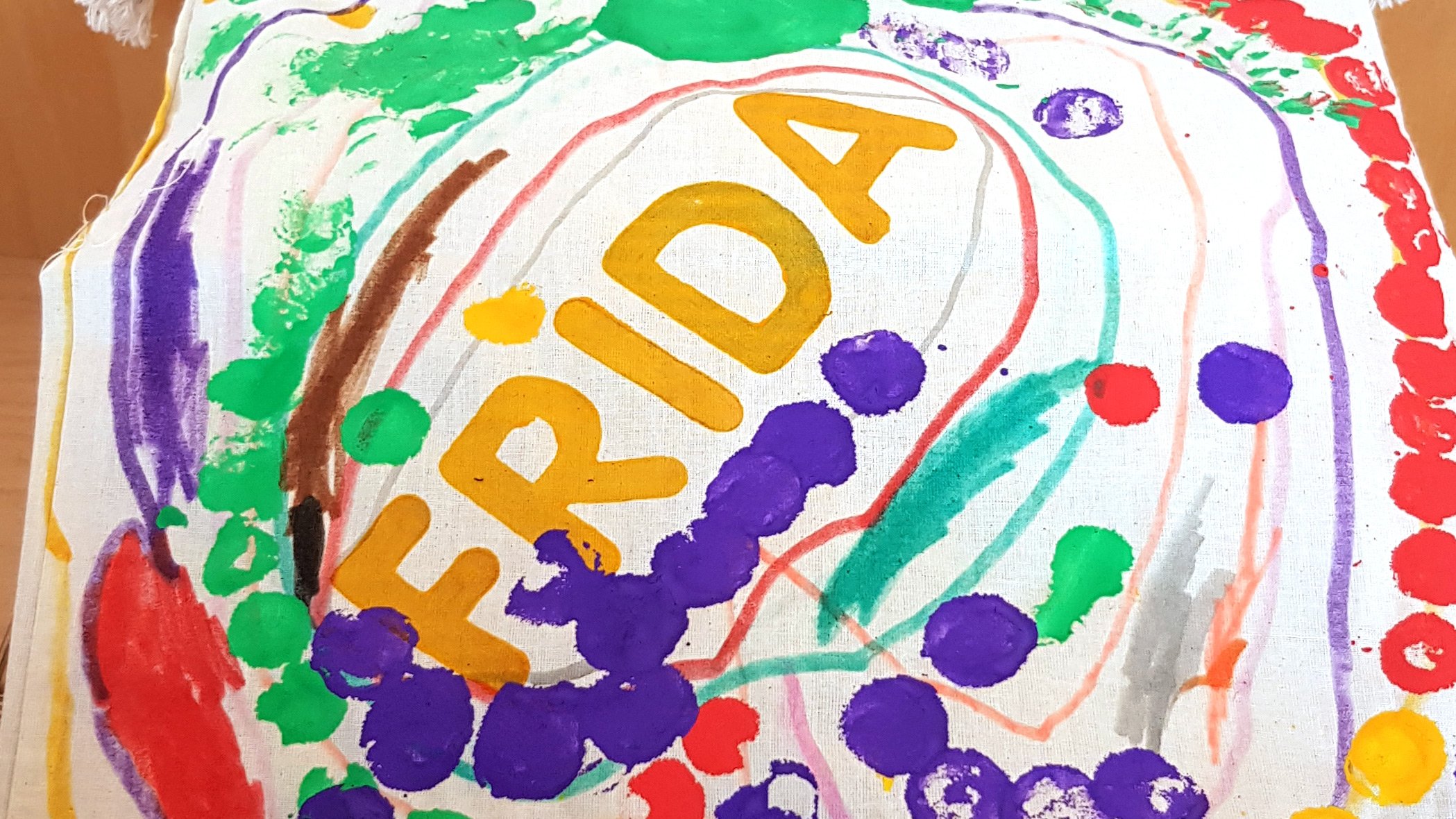 Ein Kinder-T-Shirt, bisher knapp 8.000 € Anwaltskosten campaign photo, 2 of 7