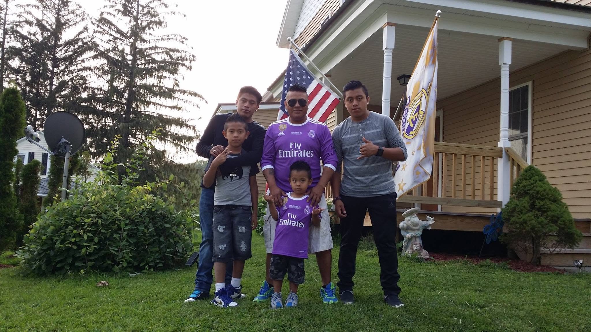 Help Reunite Edwin with His Family campaign photo, 2 of 4