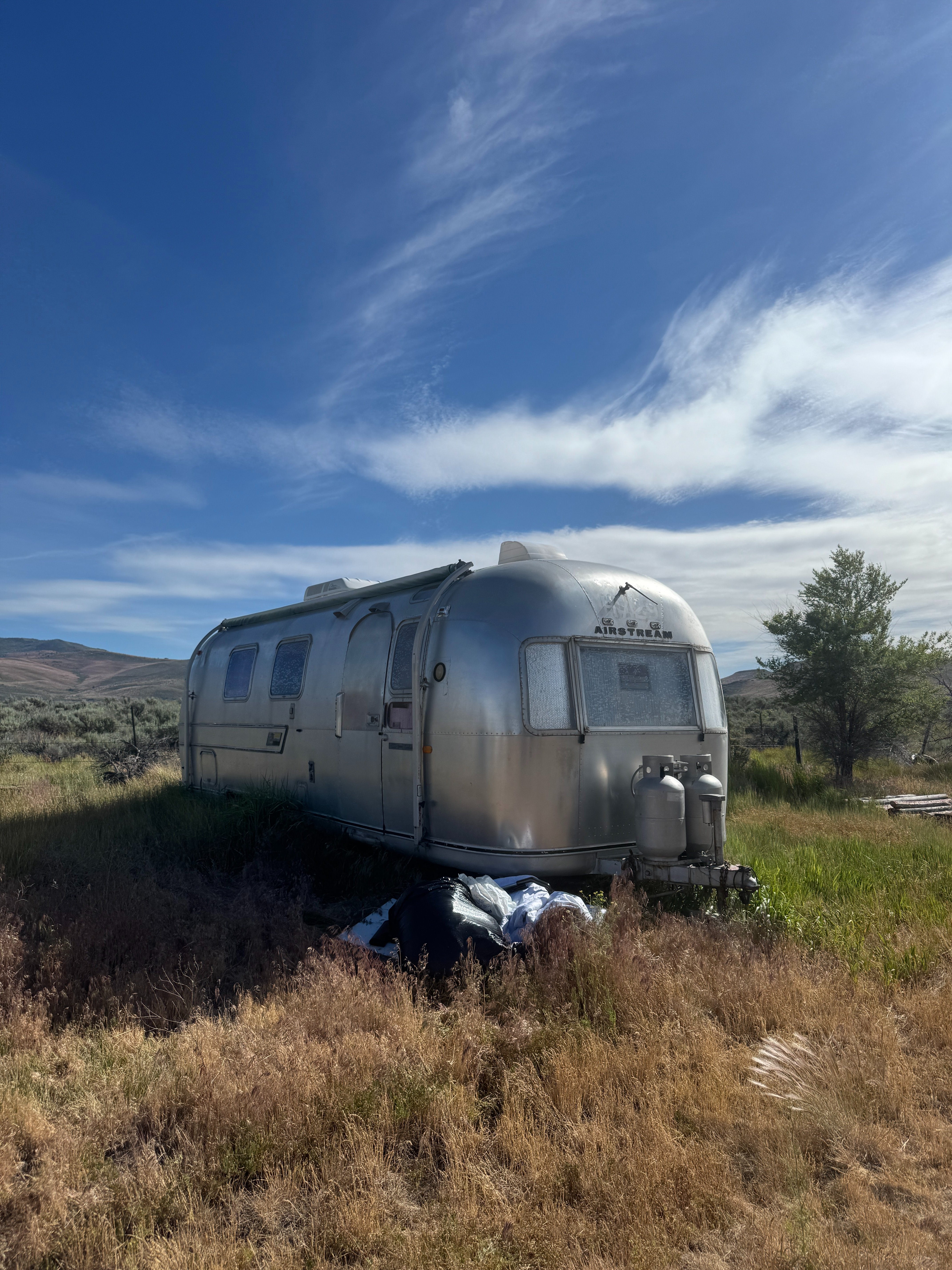 Help Dee Replace Their Airstream After Wildfire campaign photo, 5 of 6
