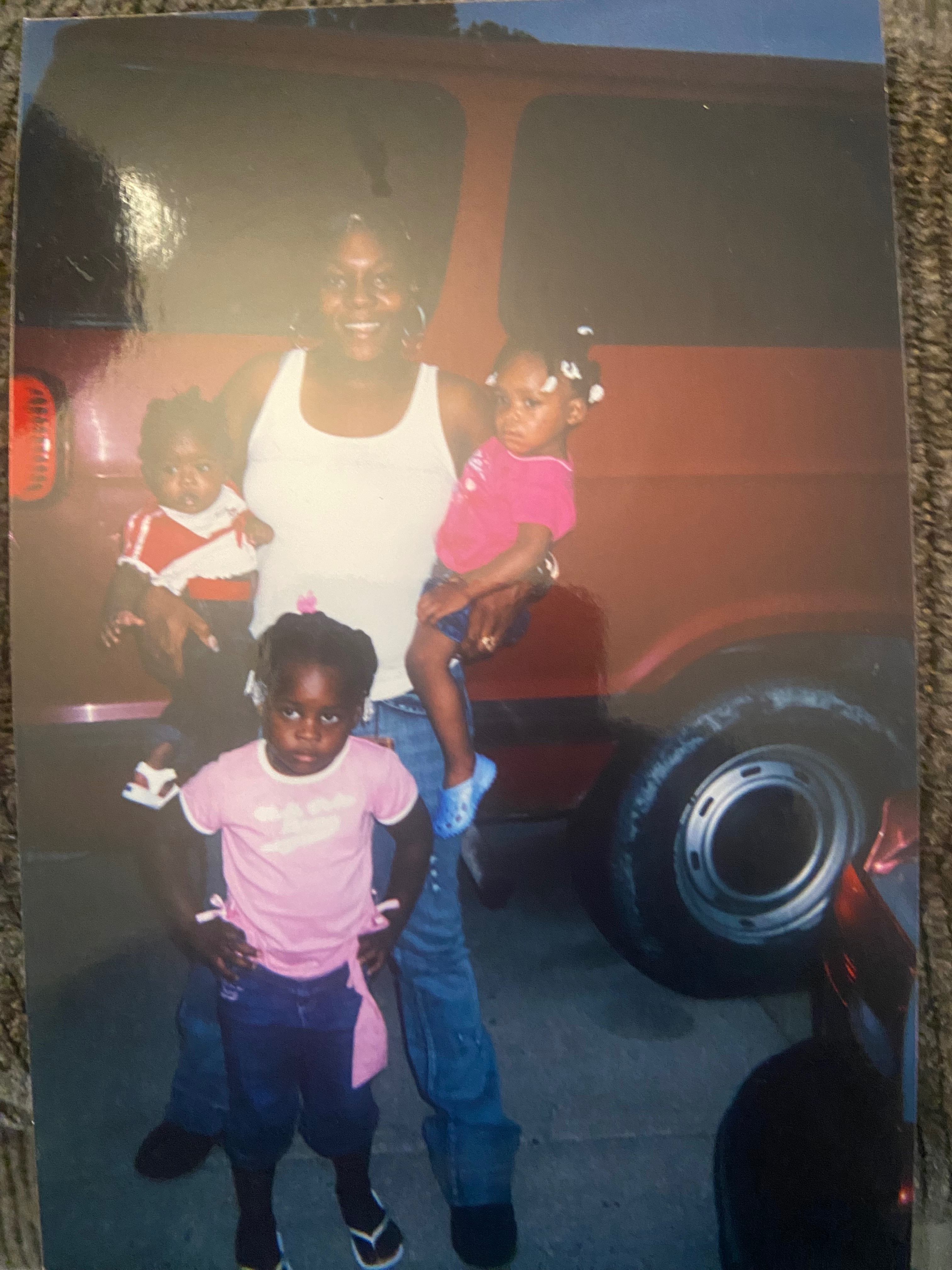 Honoring a Beloved Mom With a Beautiful Homegoing campaign photo, 4 of 7