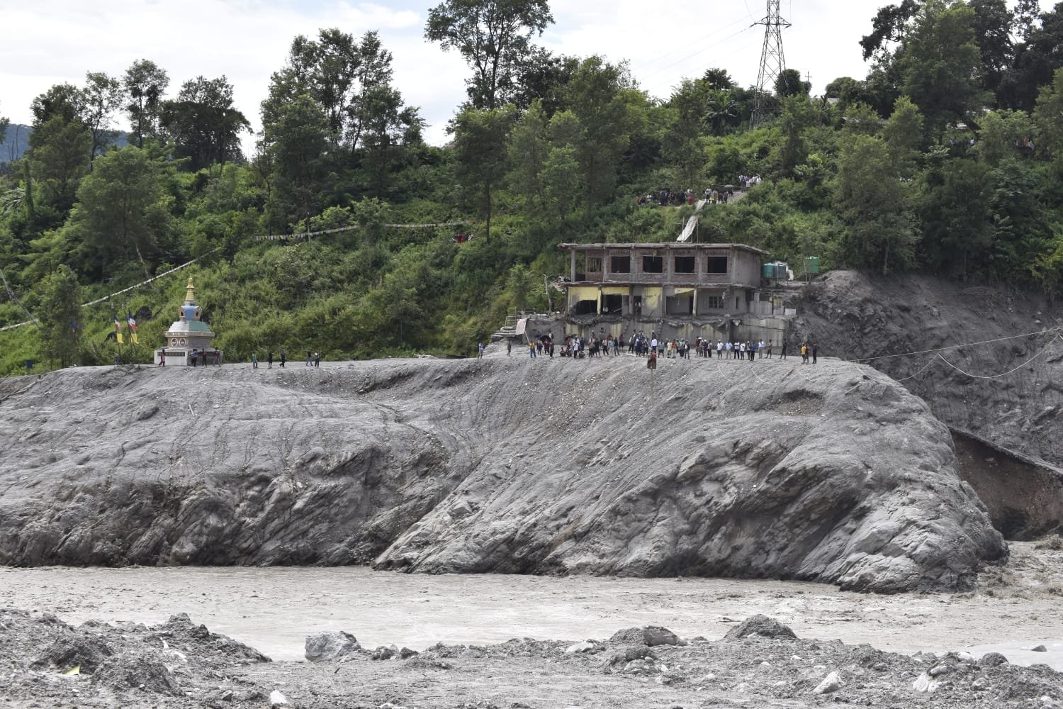 Nepal Glacier Flood: Shelter, Recovery and Rebuilding campaign photo, 6 of 8