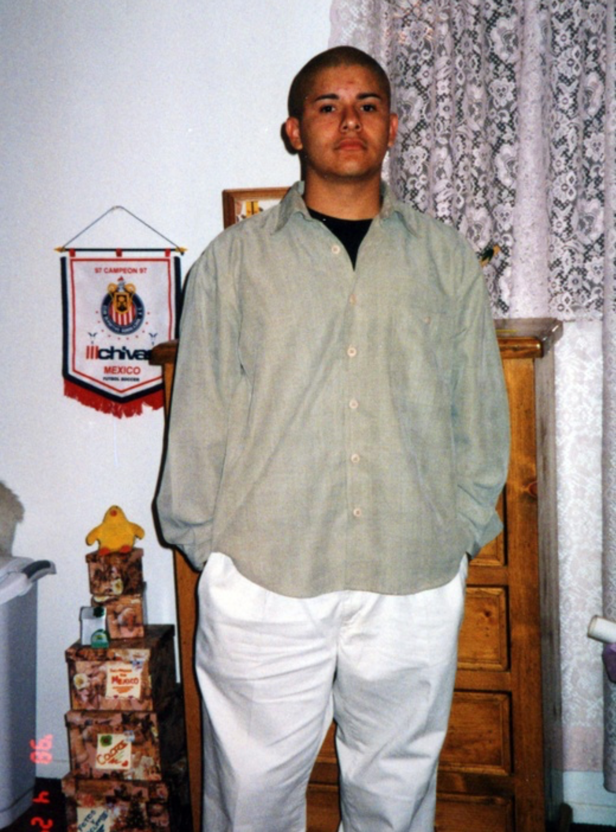 Honoring Gilberto Cisneros with Love campaign photo, 5 of 7