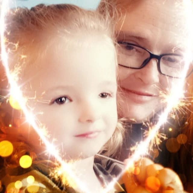 Jasmin Yates  In Memory of Sherry: Funeral Fund gofundme donation