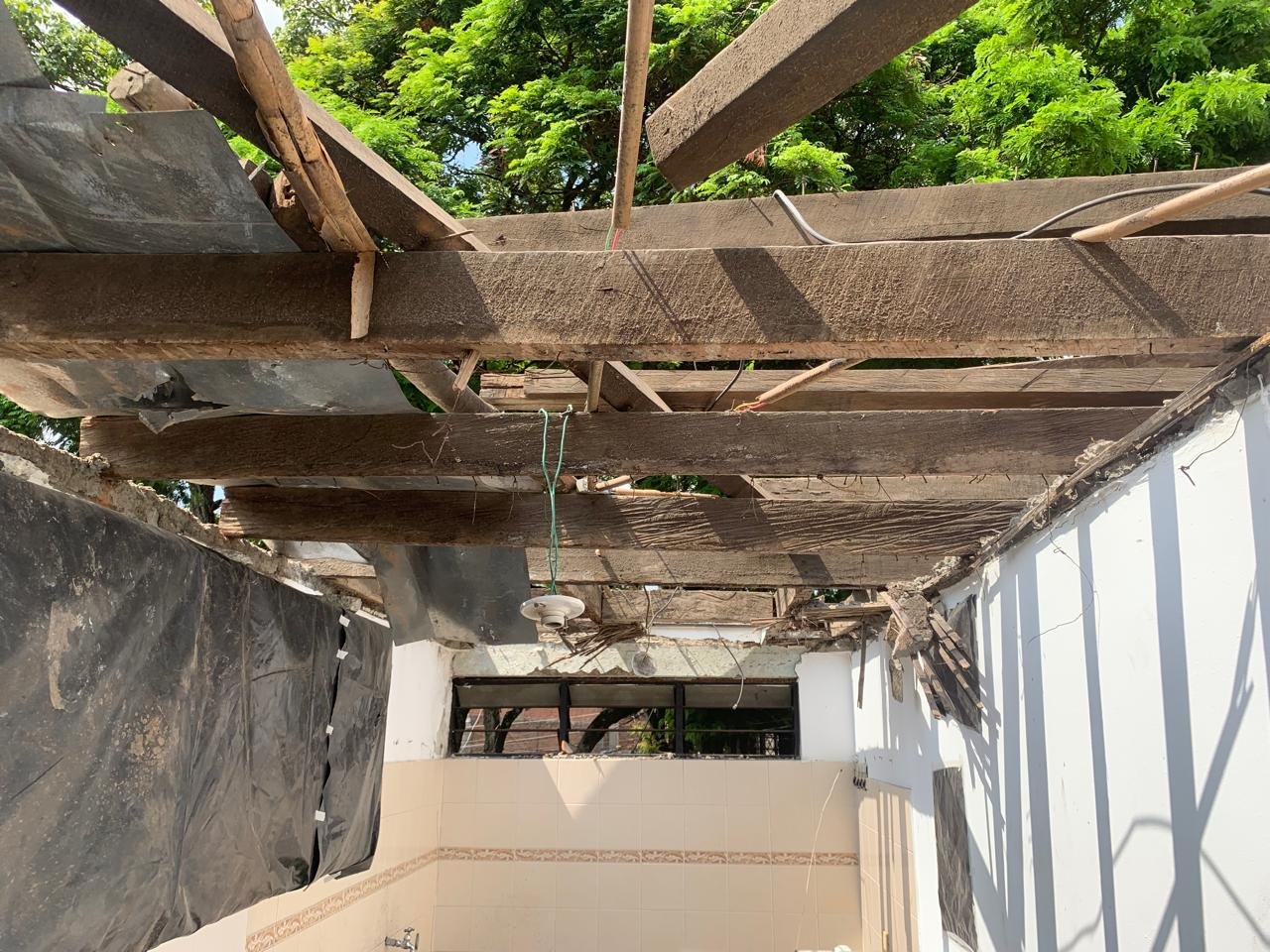 Repair the Cuartas Home After Colombia's Earthquake campaign photo, 2 of 8