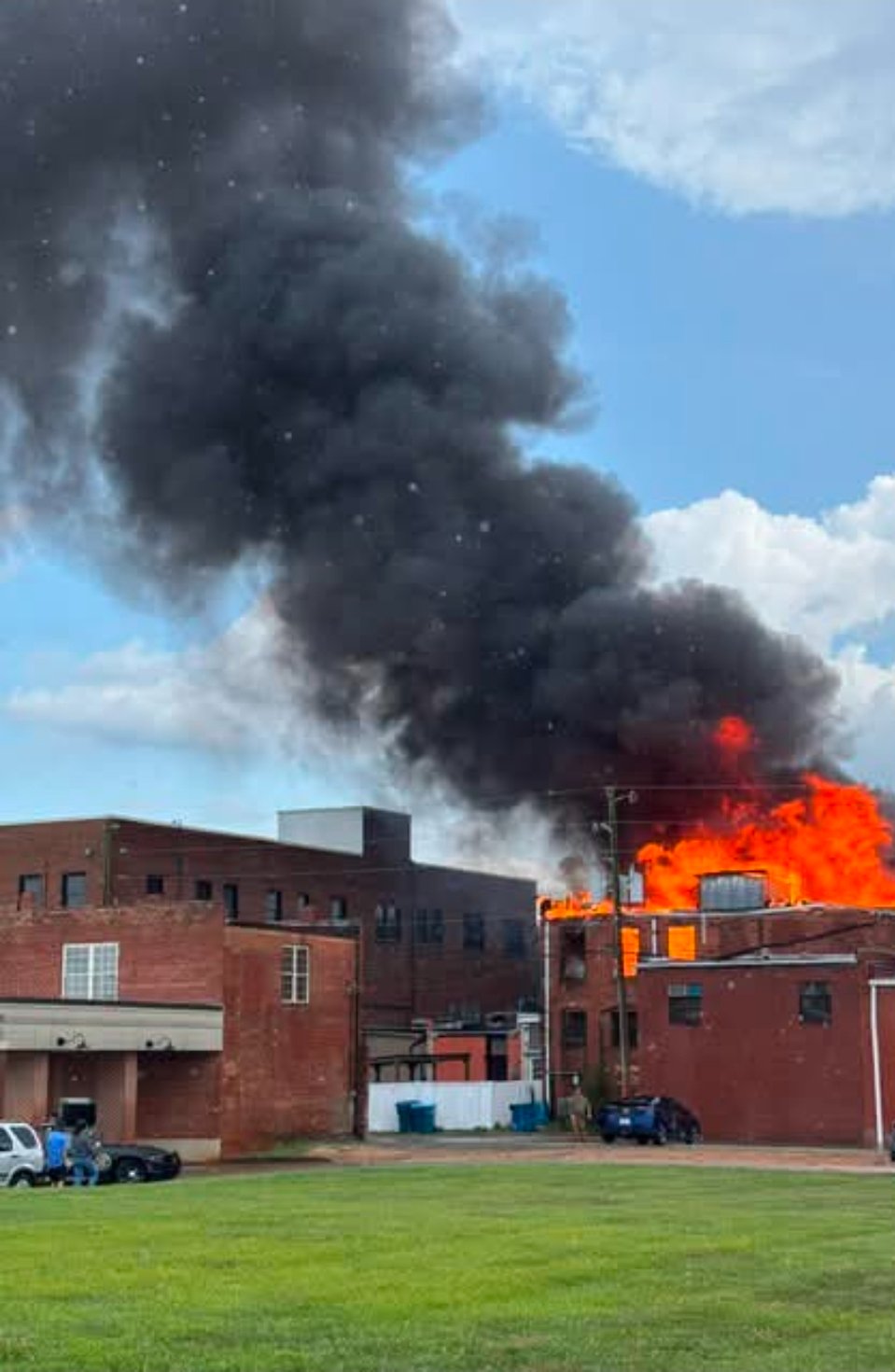 Help Plaza Barber Shop Replace Damaged Tools After Fire campaign photo, 2 of 5