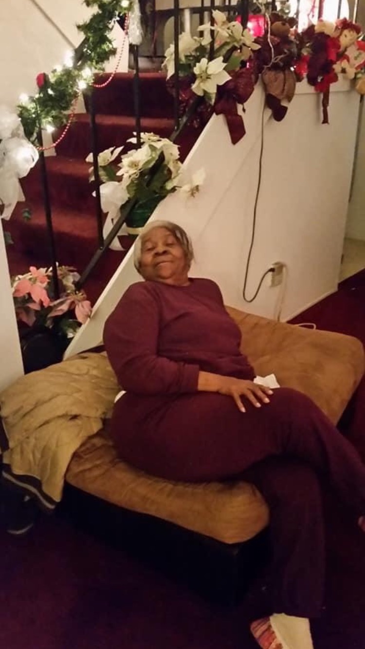 Shaquille Gregory Help Honor Our Beloved Grandmother gofundme donation