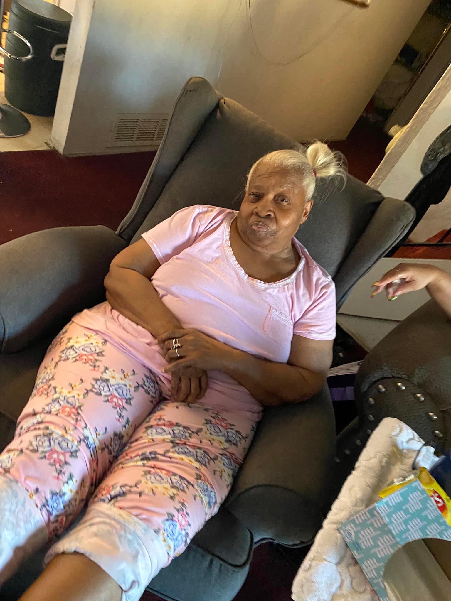 Shaquille Gregory Help Honor Our Beloved Grandmother gofundme donation