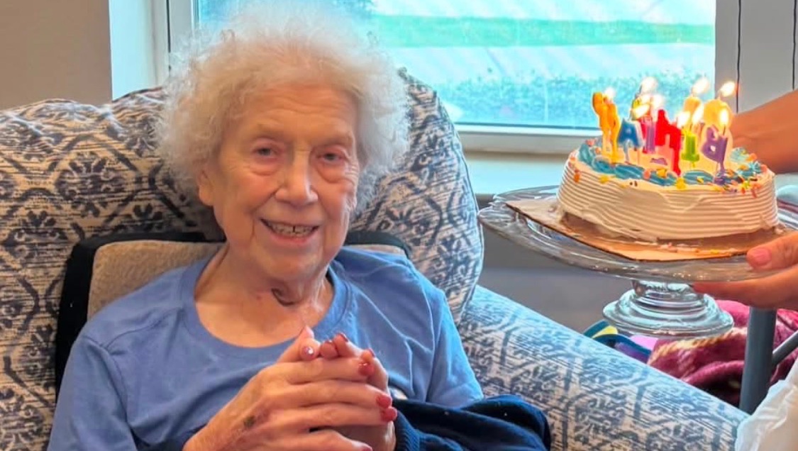 Becky Renshaw - In Loving Memory of Hazel Slusher
