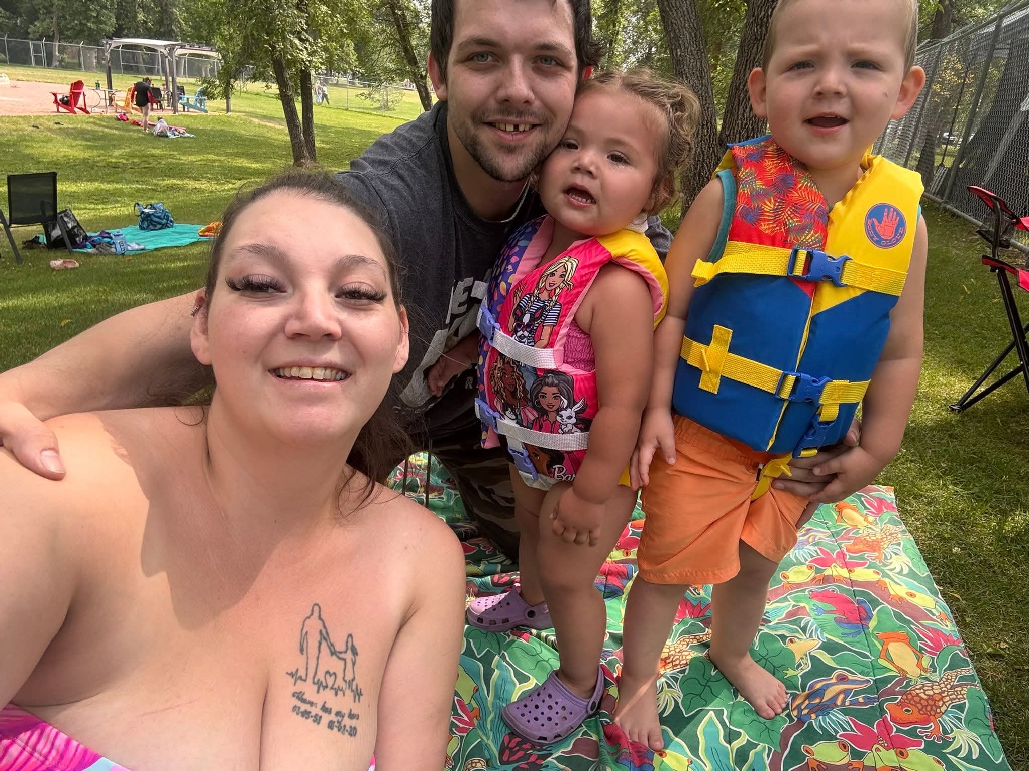dianne anderson Krinda Marie caron gofundme donation