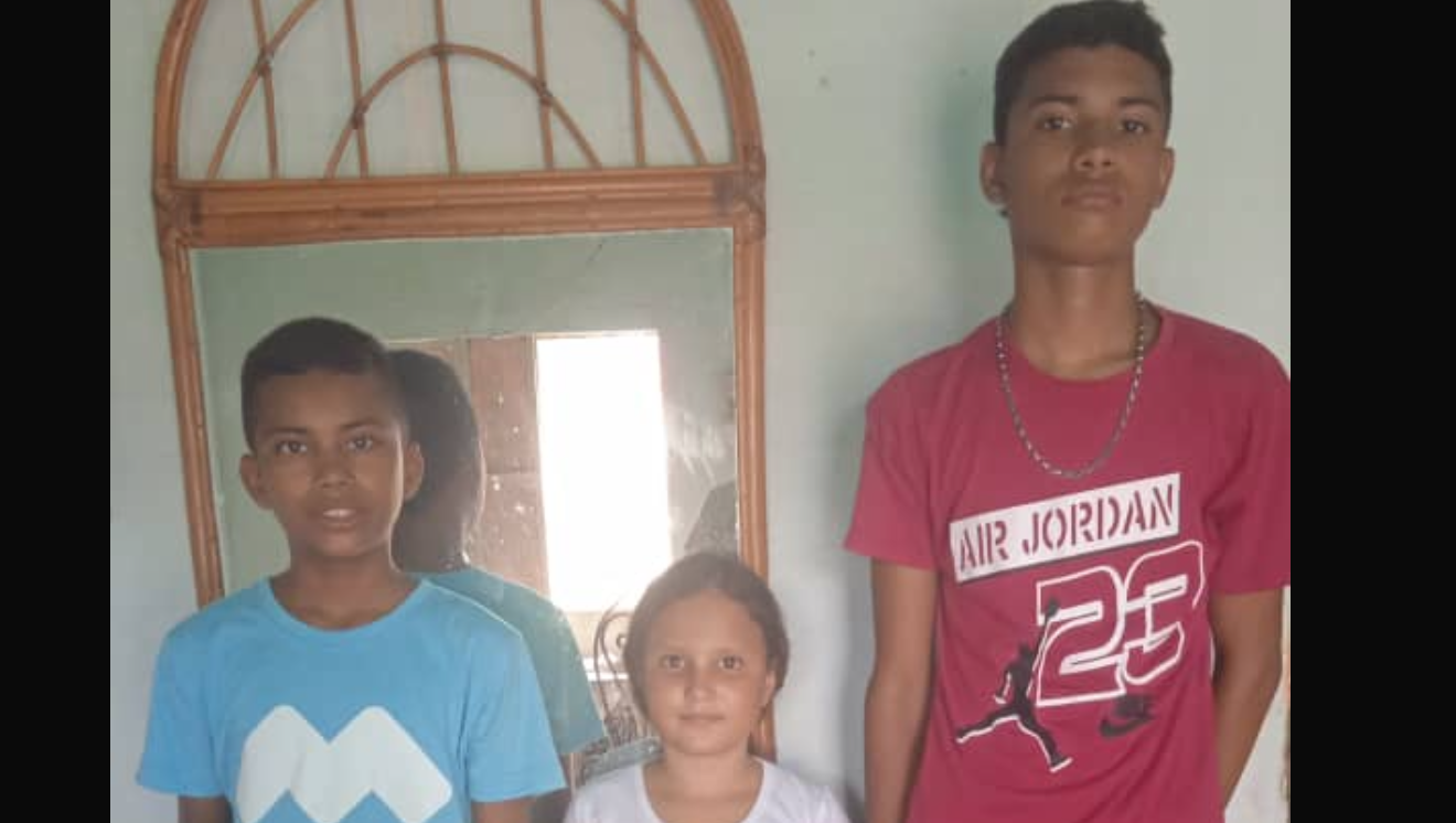 Fiorella Rivera Alessio  Support Jesús Aníbal’s Family After His Passing gofundme donation