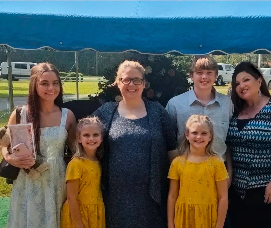 Sheri Davis Help Sheri Rebuild After Loss gofundme donation