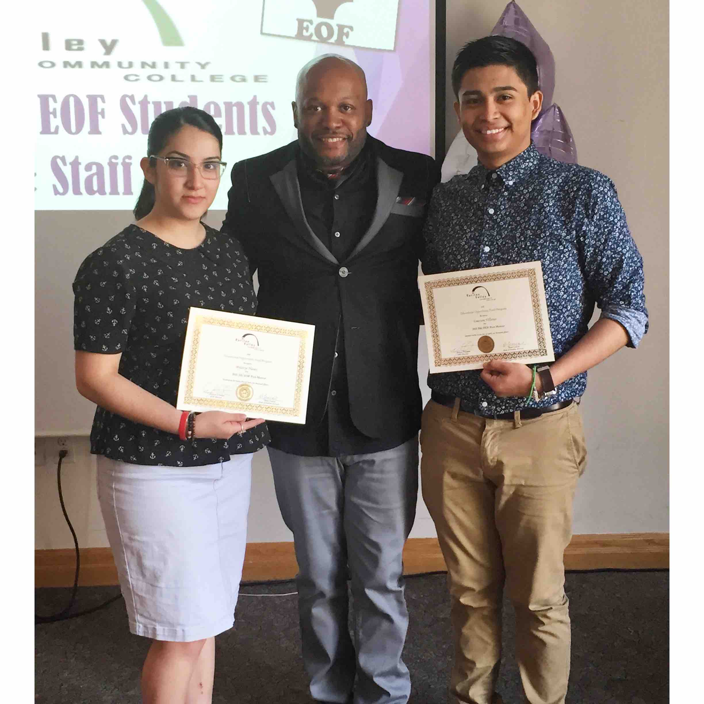 Help Emerson, Queer El Salvador TPS Recipient, Return Safely campaign photo, 6 of 13