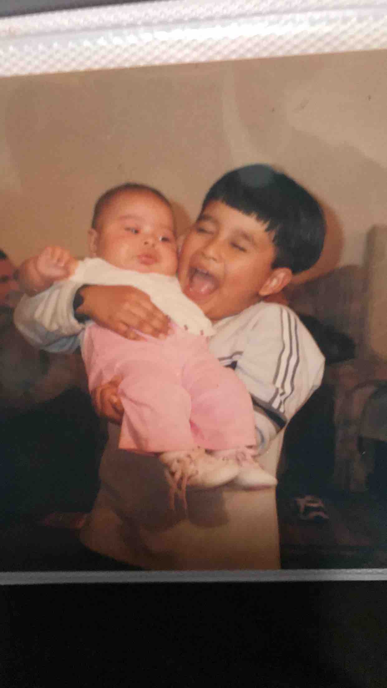 Help Emerson, Queer El Salvador TPS Recipient, Return Safely campaign photo, 11 of 13