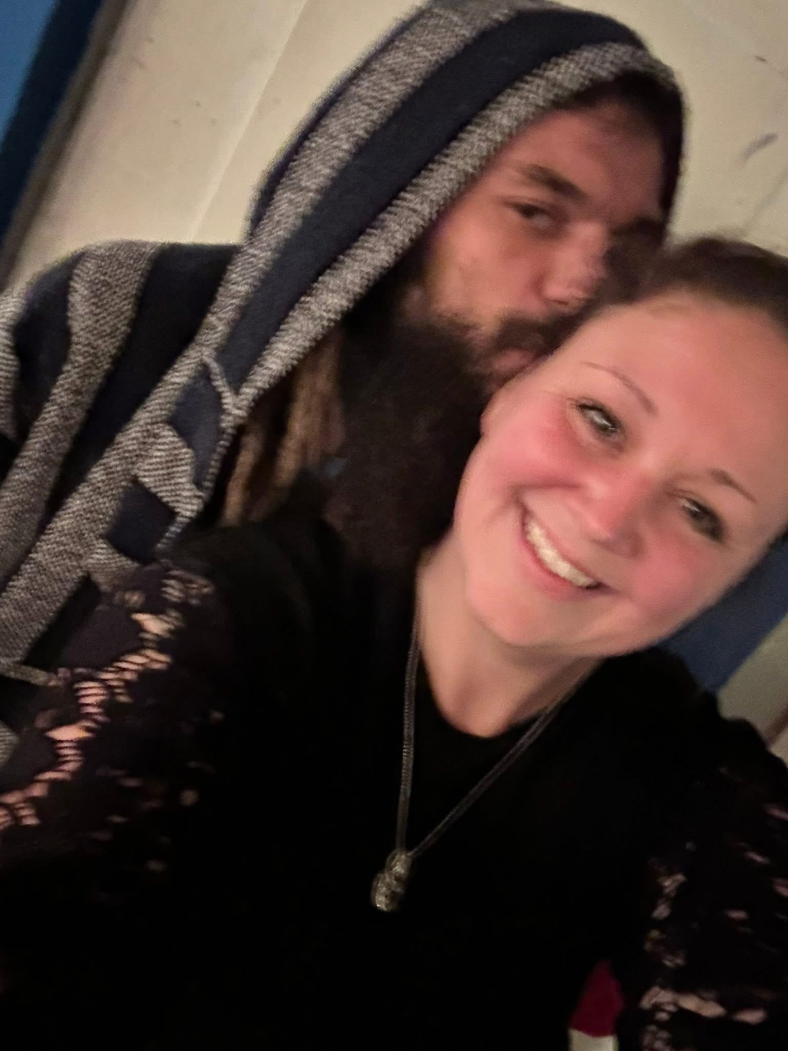 Melissa Crow Support for Trish and Her Two Daughters gofundme donation